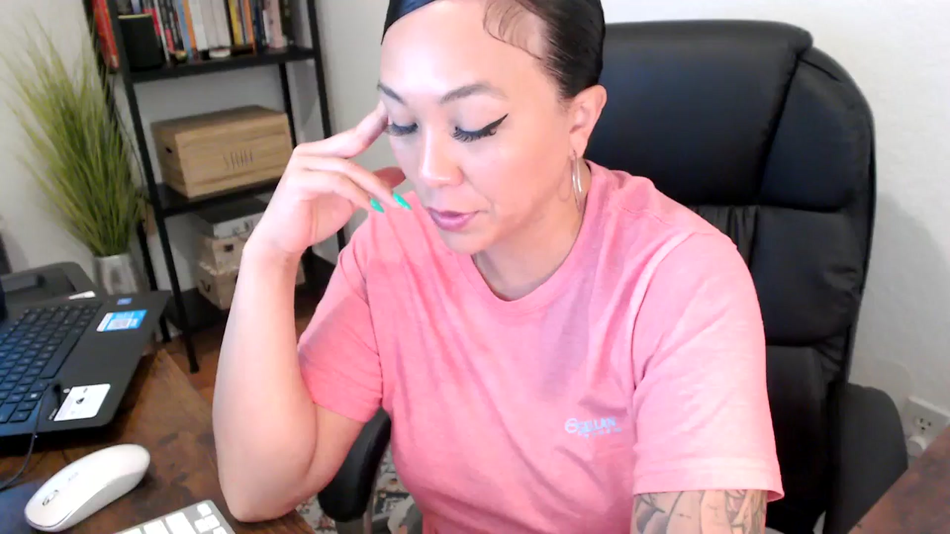 Gallery image thumbnail from MickaylaMoon's myfreecams stream on, 08/06/2024, 19:55 image 6 of 20