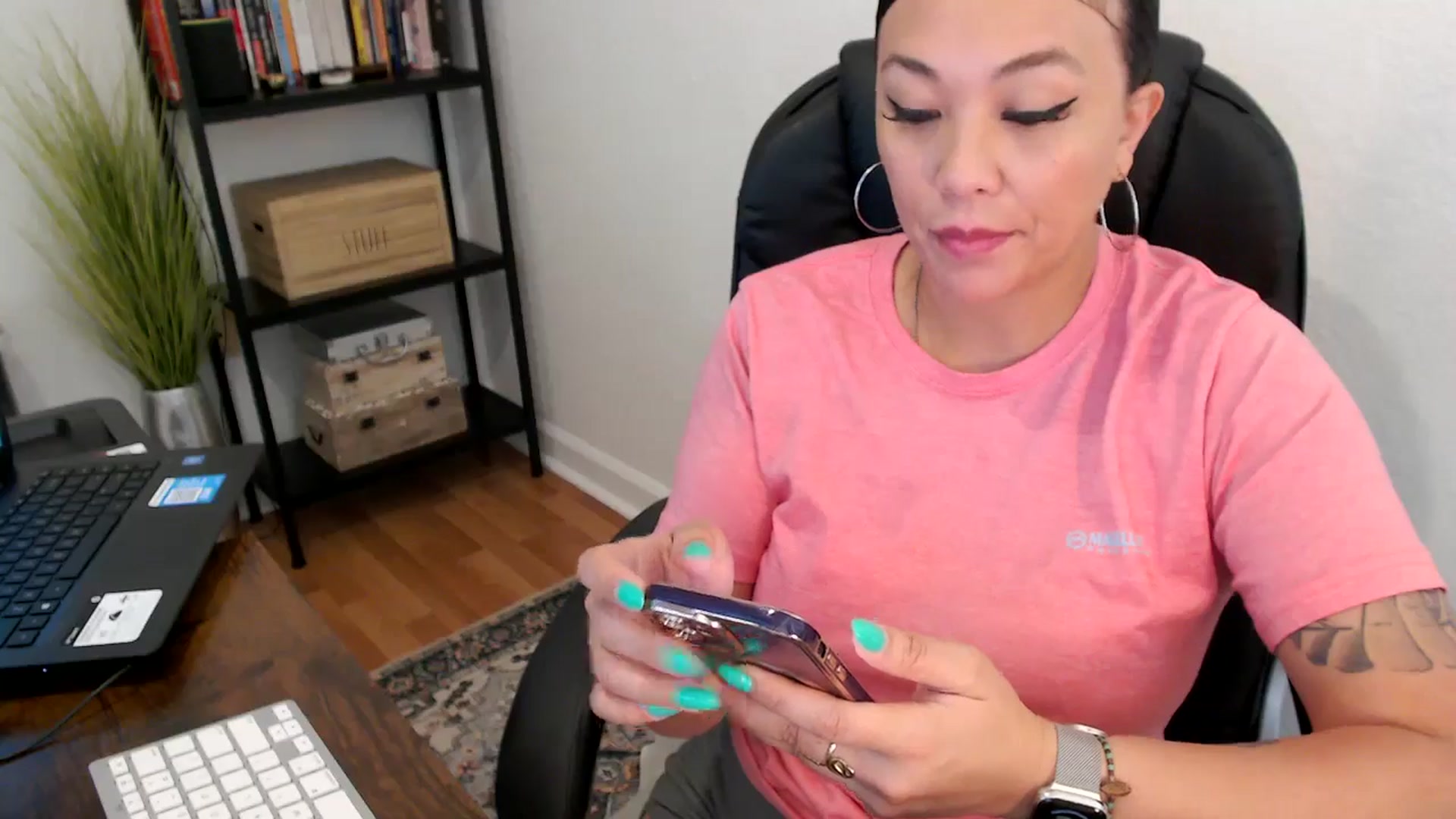 Gallery image thumbnail from MickaylaMoon's myfreecams stream on, 08/06/2024, 21:53 image 19 of 20