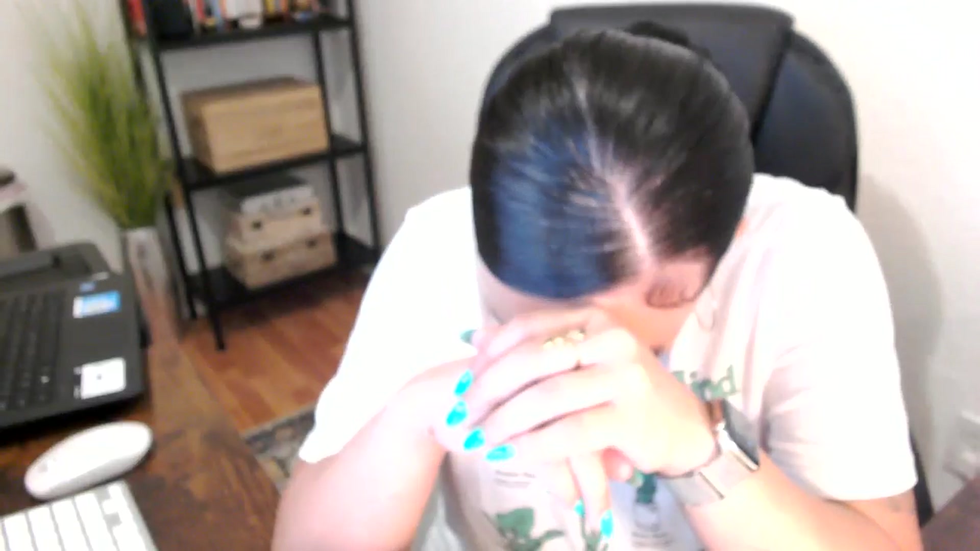 Gallery image thumbnail from MickaylaMoon's myfreecams stream on, 08/07/2024, 14:06 image 3 of 20