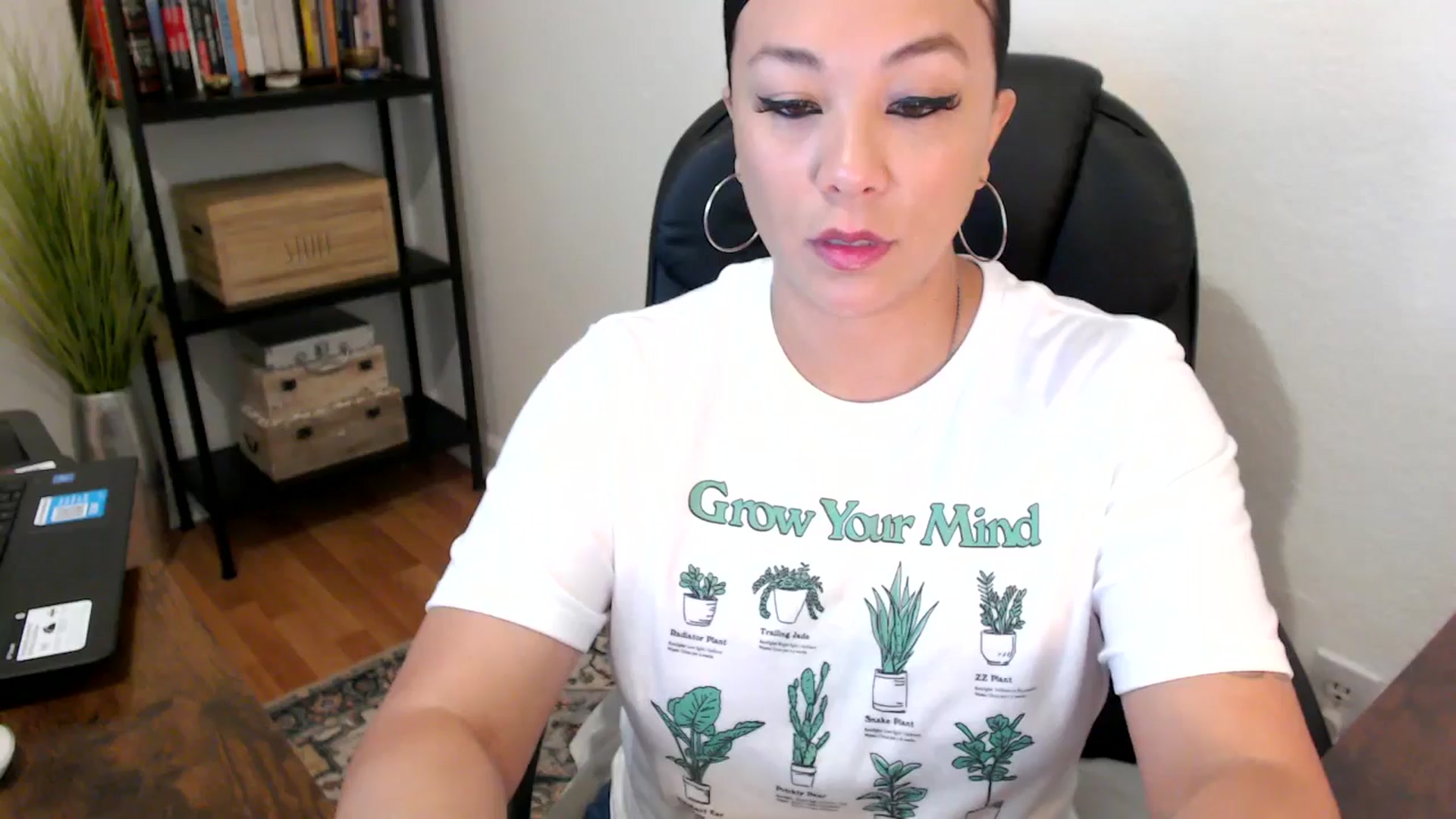 Gallery image thumbnail from MickaylaMoon's myfreecams stream on, 08/07/2024, 14:56 image 18 of 20