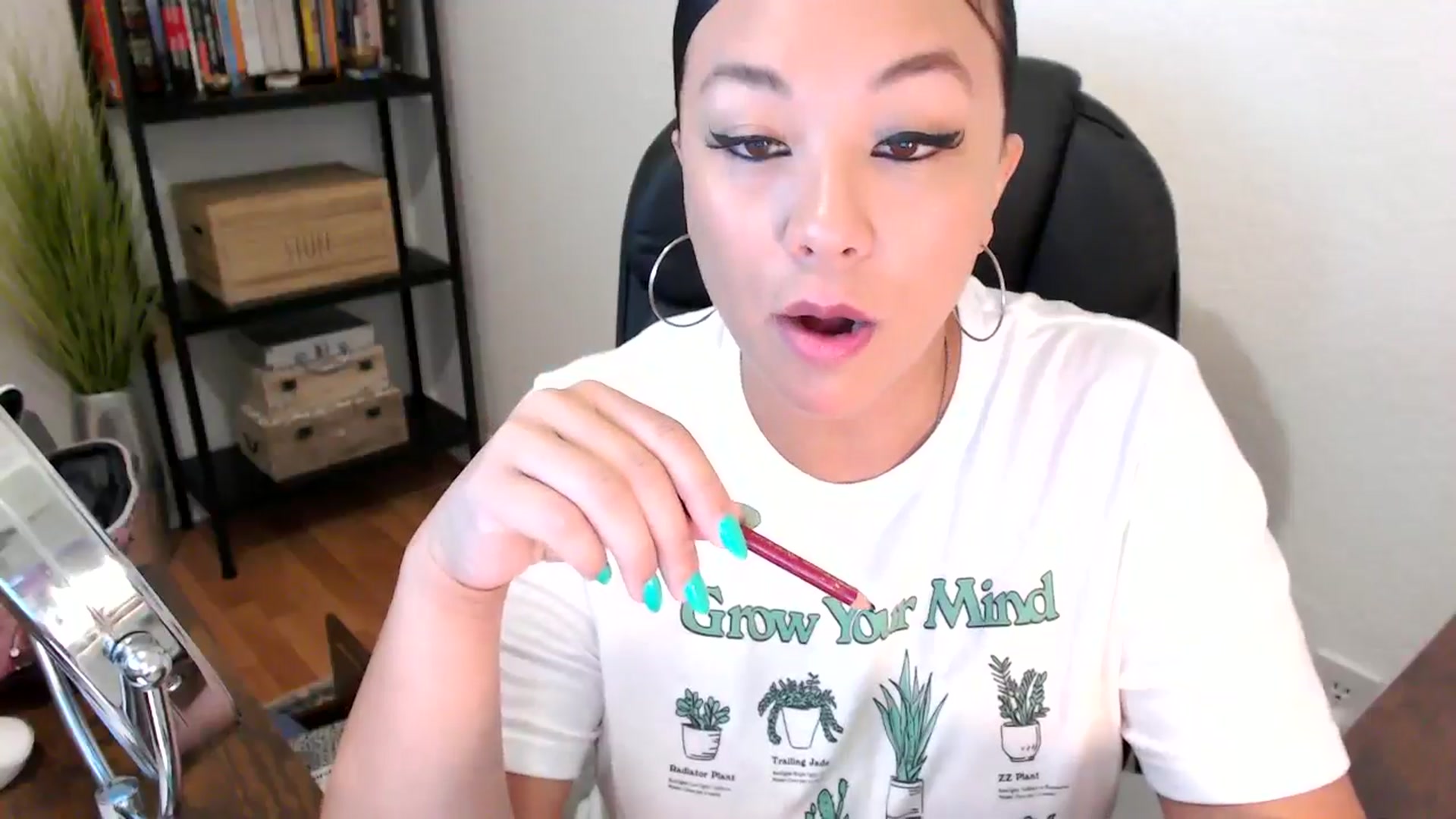Gallery image thumbnail from MickaylaMoon's myfreecams stream on, 08/07/2024, 14:56 image 7 of 20