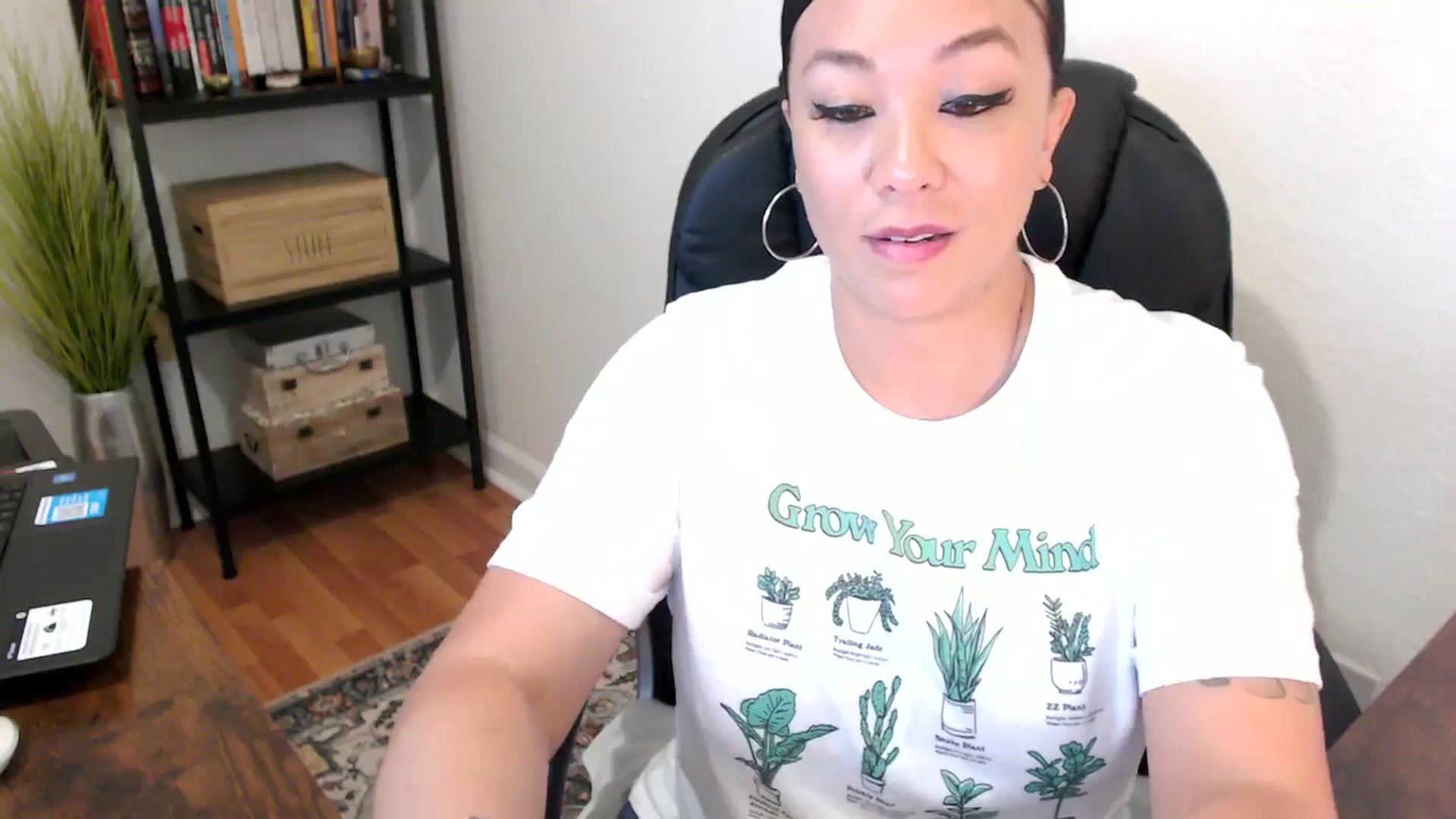 Gallery image thumbnail from MickaylaMoon's myfreecams stream on, 08/07/2024, 16:42 image 17 of 20