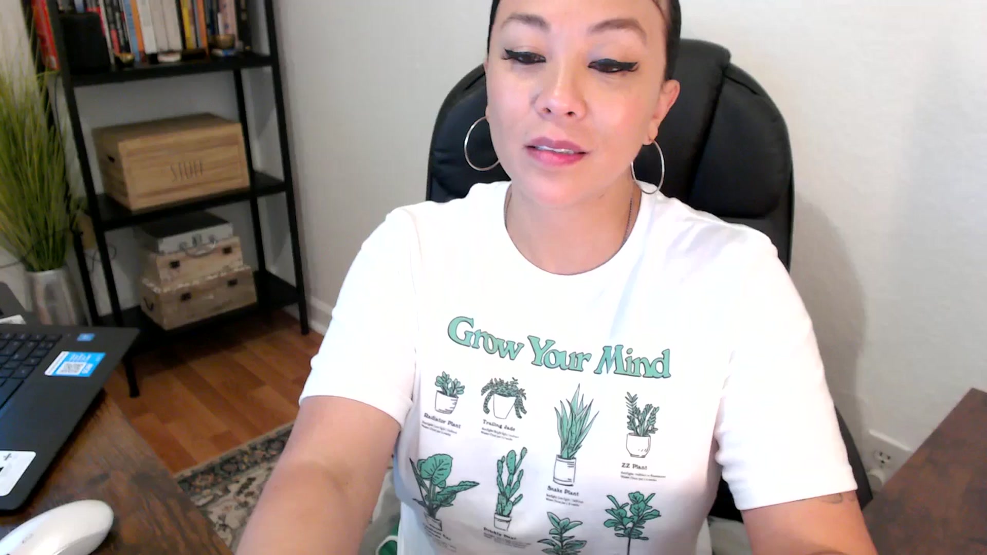 Gallery image thumbnail from MickaylaMoon's myfreecams stream on, 08/07/2024, 19:58 image 15 of 20