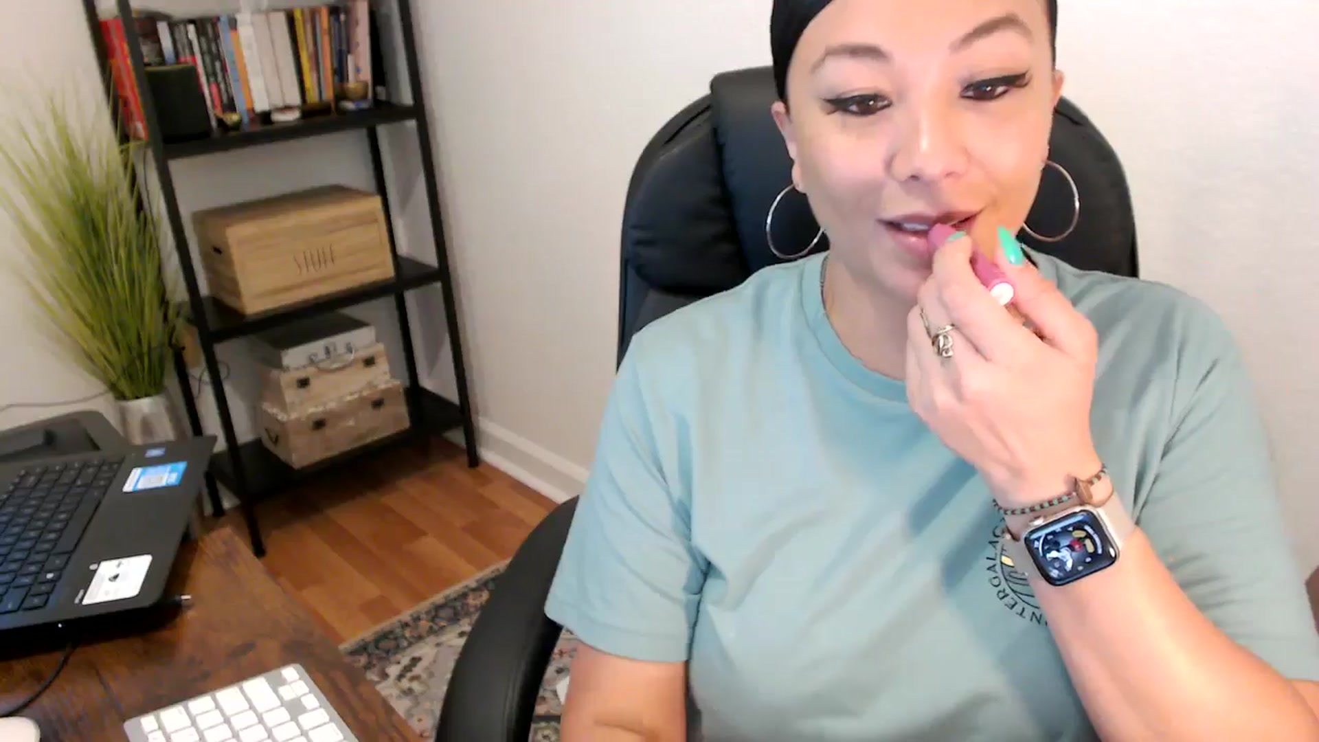 Gallery image thumbnail from MickaylaMoon's myfreecams stream on, 08/08/2024, 14:10 image 8 of 20