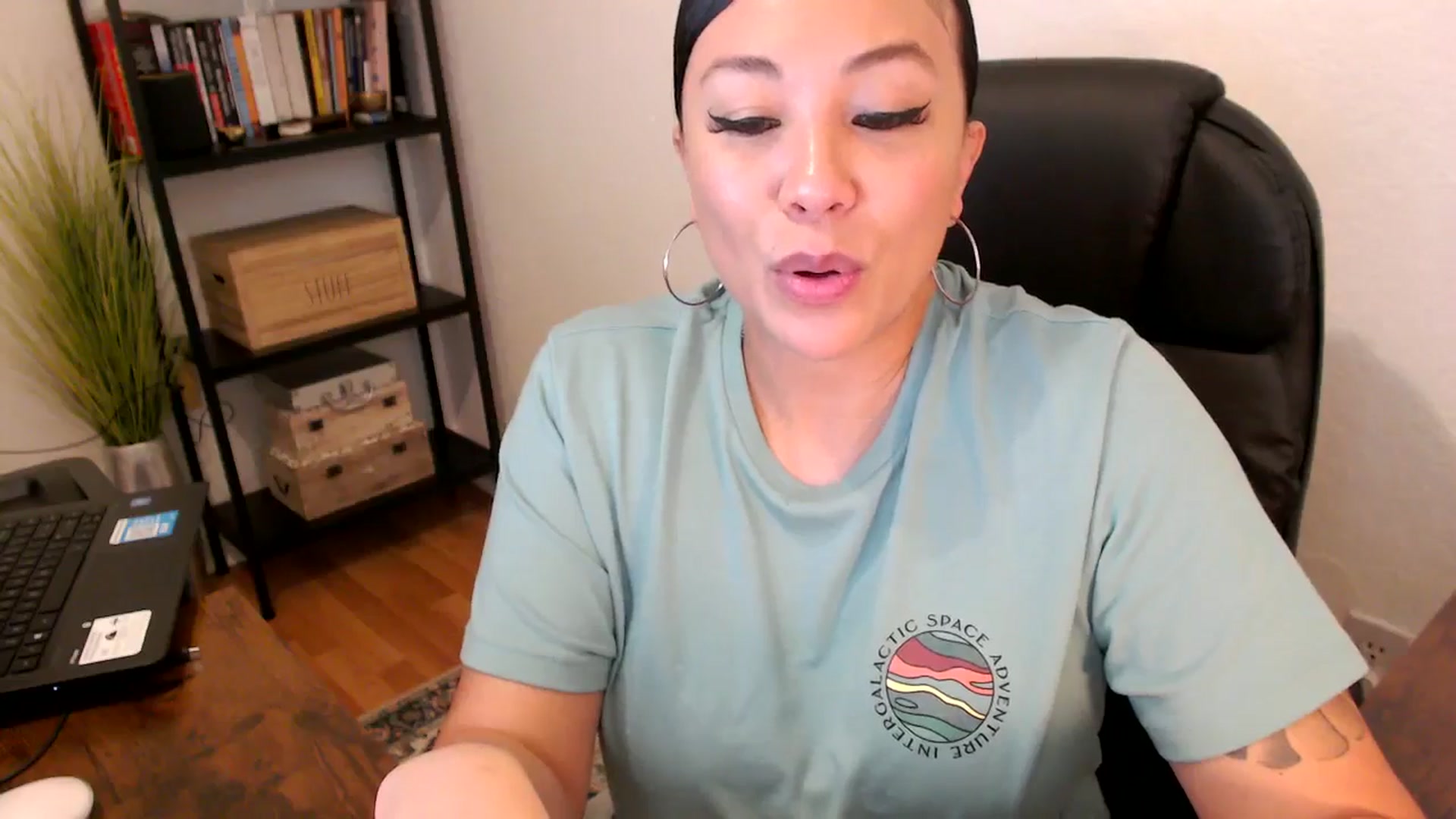 Gallery image thumbnail from MickaylaMoon's myfreecams stream on, 08/08/2024, 17:40 image 8 of 20