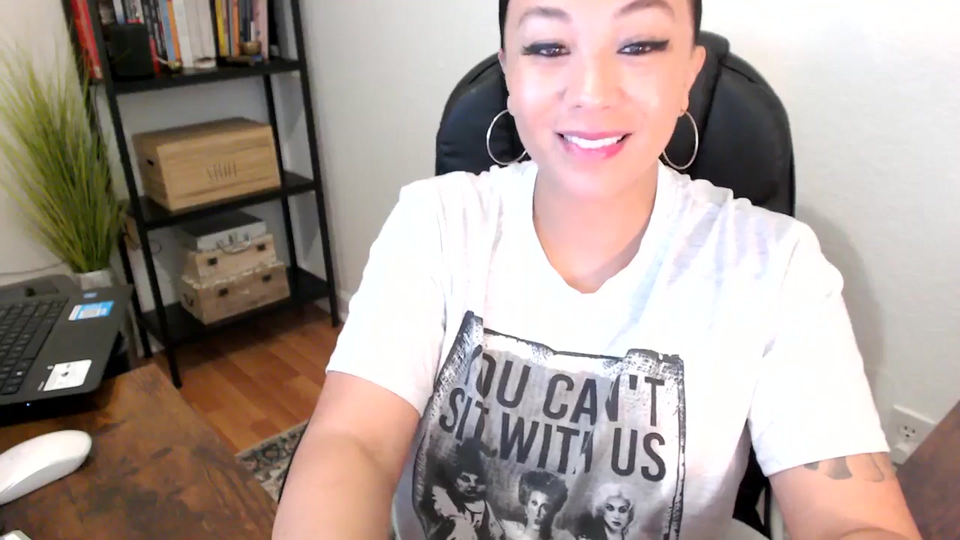 Gallery image thumbnail from MickaylaMoon's myfreecams stream on, 08/09/2024, 14:42 image 5 of 20