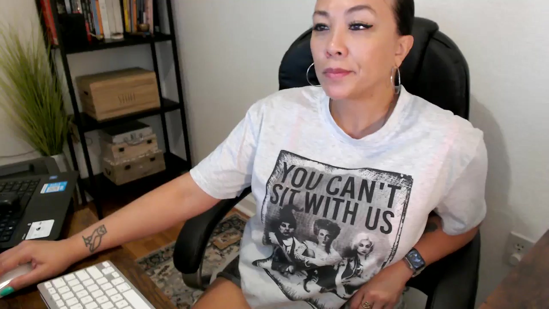 Gallery image thumbnail from MickaylaMoon's myfreecams stream on, 08/09/2024, 14:42 image 19 of 20