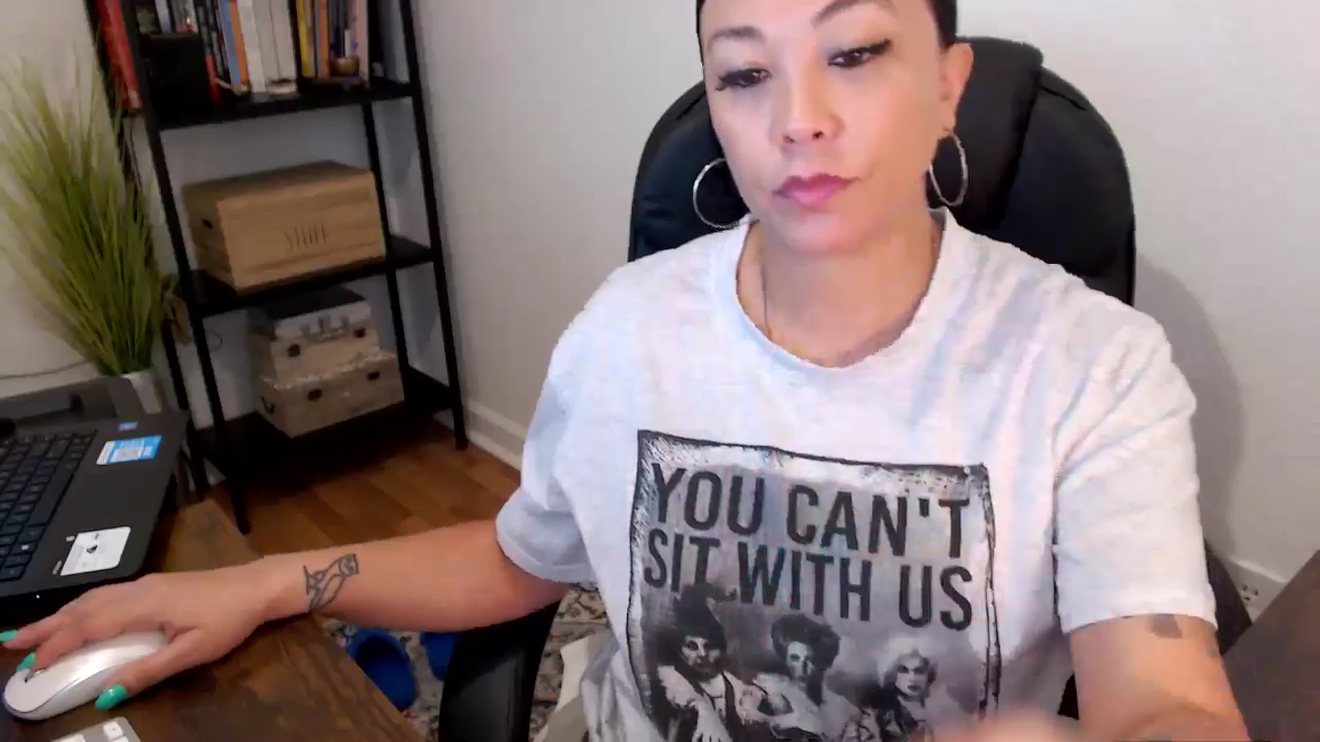 Gallery image thumbnail from MickaylaMoon's myfreecams stream on, 08/09/2024, 16:47 image 10 of 20
