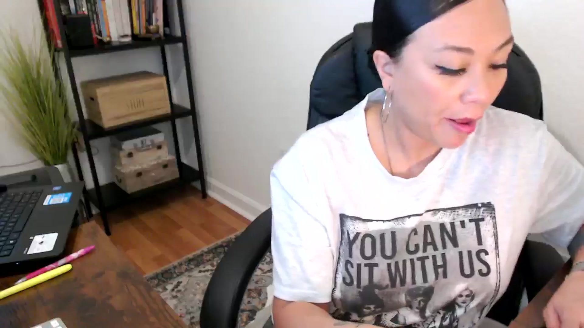 Gallery image thumbnail from MickaylaMoon's myfreecams stream on, 08/09/2024, 17:29 image 12 of 20