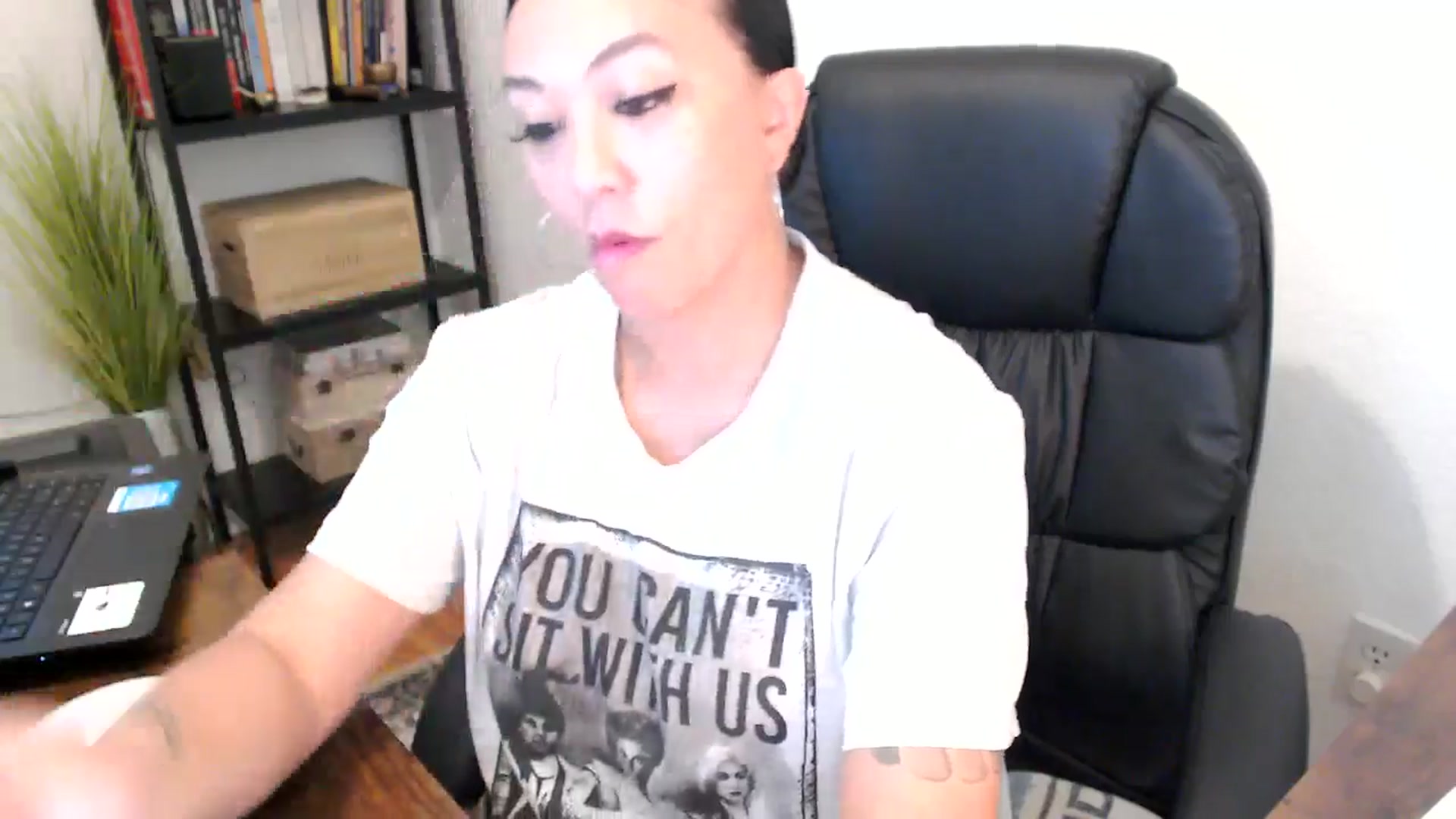 Gallery image thumbnail from MickaylaMoon's myfreecams stream on, 08/09/2024, 18:07 image 8 of 20