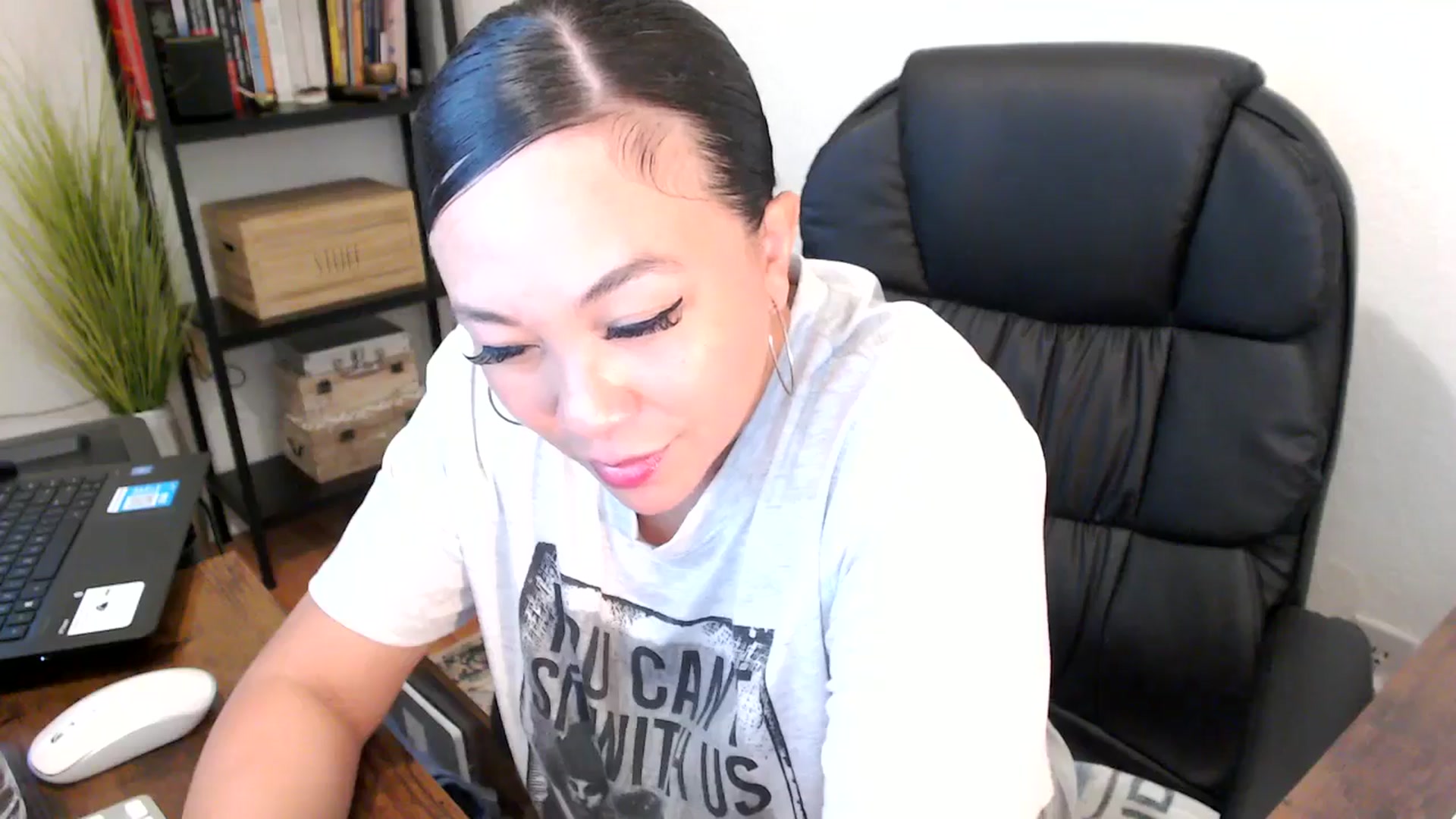 Gallery image thumbnail from MickaylaMoon's myfreecams stream on, 08/09/2024, 18:29 image 3 of 20