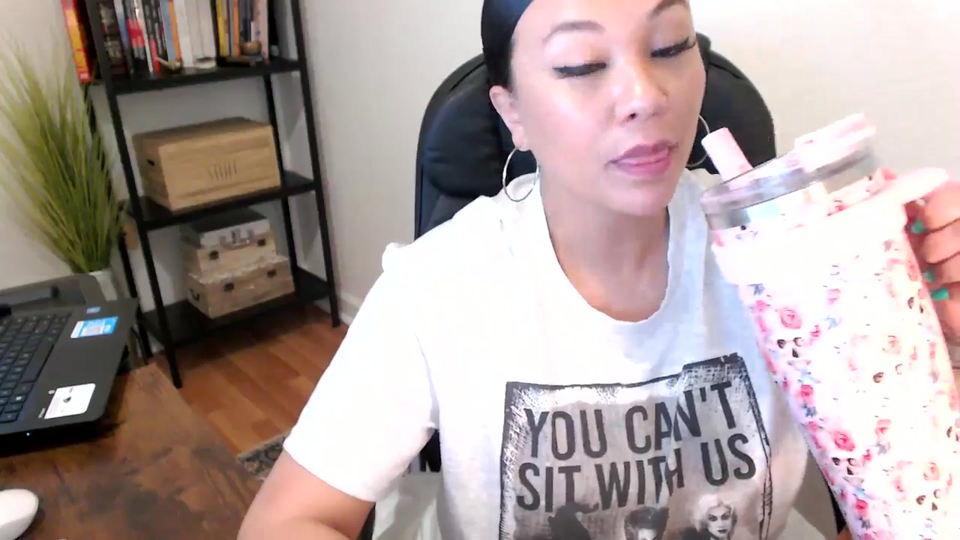 Gallery image thumbnail from MickaylaMoon's myfreecams stream on, 08/09/2024, 20:25 image 11 of 20