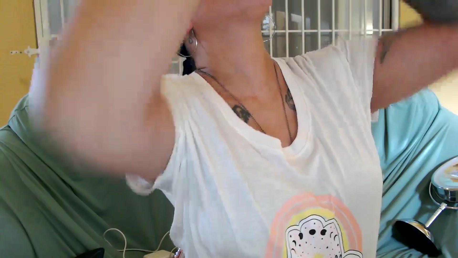 Gallery image thumbnail from MickaylaMoon's myfreecams stream on, 08/10/2024, 14:52 image 2 of 20