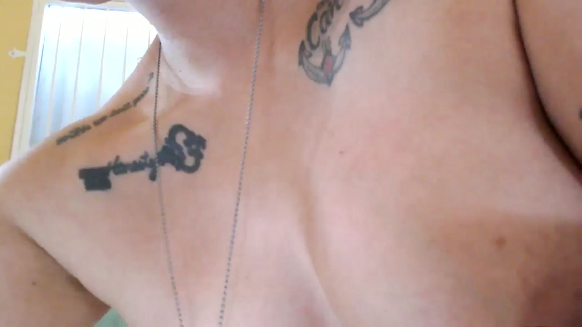 Gallery image thumbnail from MickaylaMoon's myfreecams stream on, 08/10/2024, 15:49 image 13 of 20