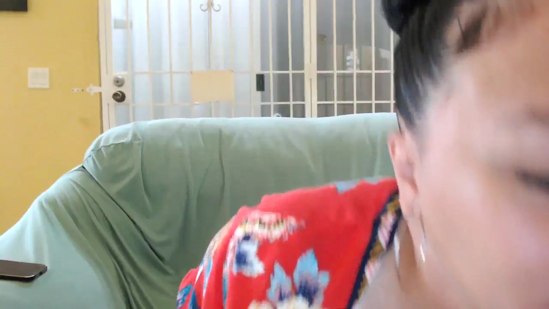 Gallery image thumbnail from MickaylaMoon's myfreecams stream on, 08/10/2024, 15:49 image 18 of 20