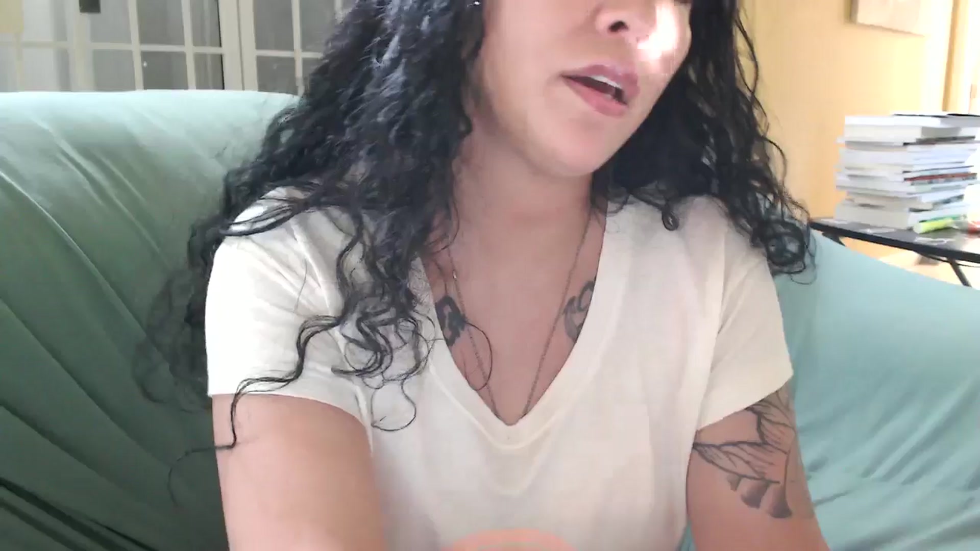 Gallery image thumbnail from MickaylaMoon's myfreecams stream on, 08/11/2024, 21:04 image 18 of 20