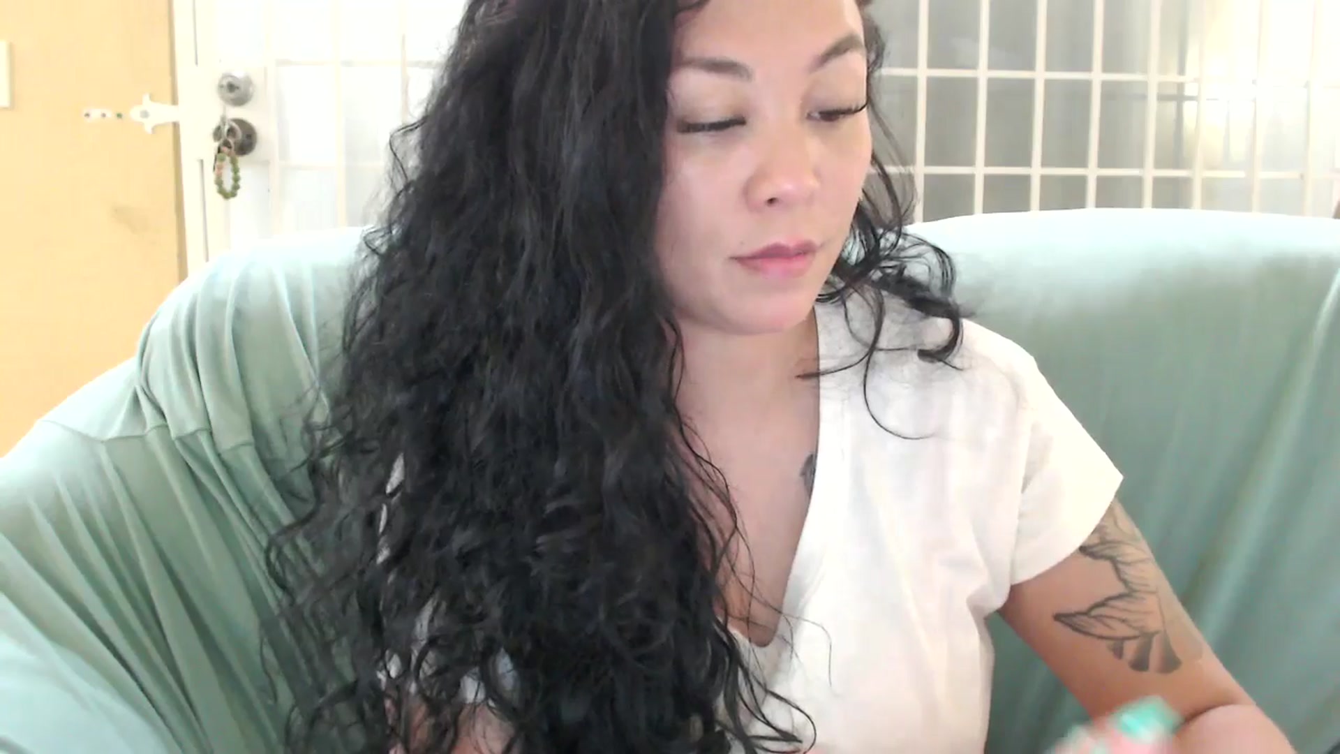 Gallery image thumbnail from MickaylaMoon's myfreecams stream on, 08/11/2024, 21:56 image 2 of 20