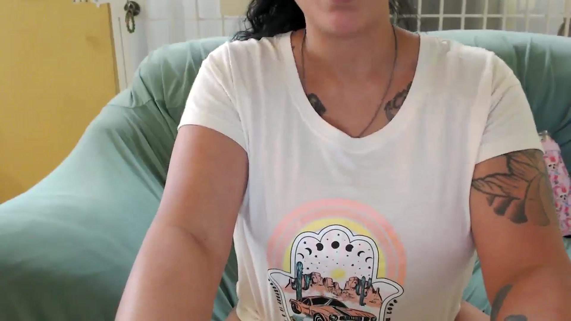 Gallery image thumbnail from MickaylaMoon's myfreecams stream on, 08/11/2024, 22:56 image 10 of 20