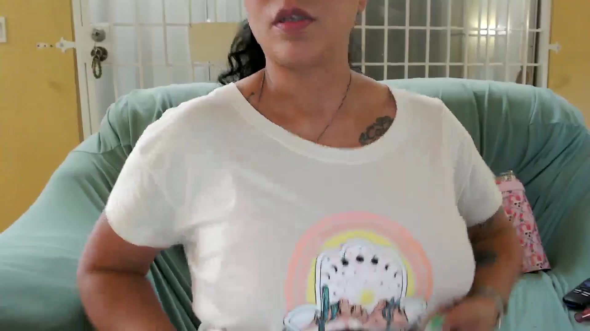 Gallery image thumbnail from MickaylaMoon's myfreecams stream on, 08/11/2024, 22:56 image 5 of 20