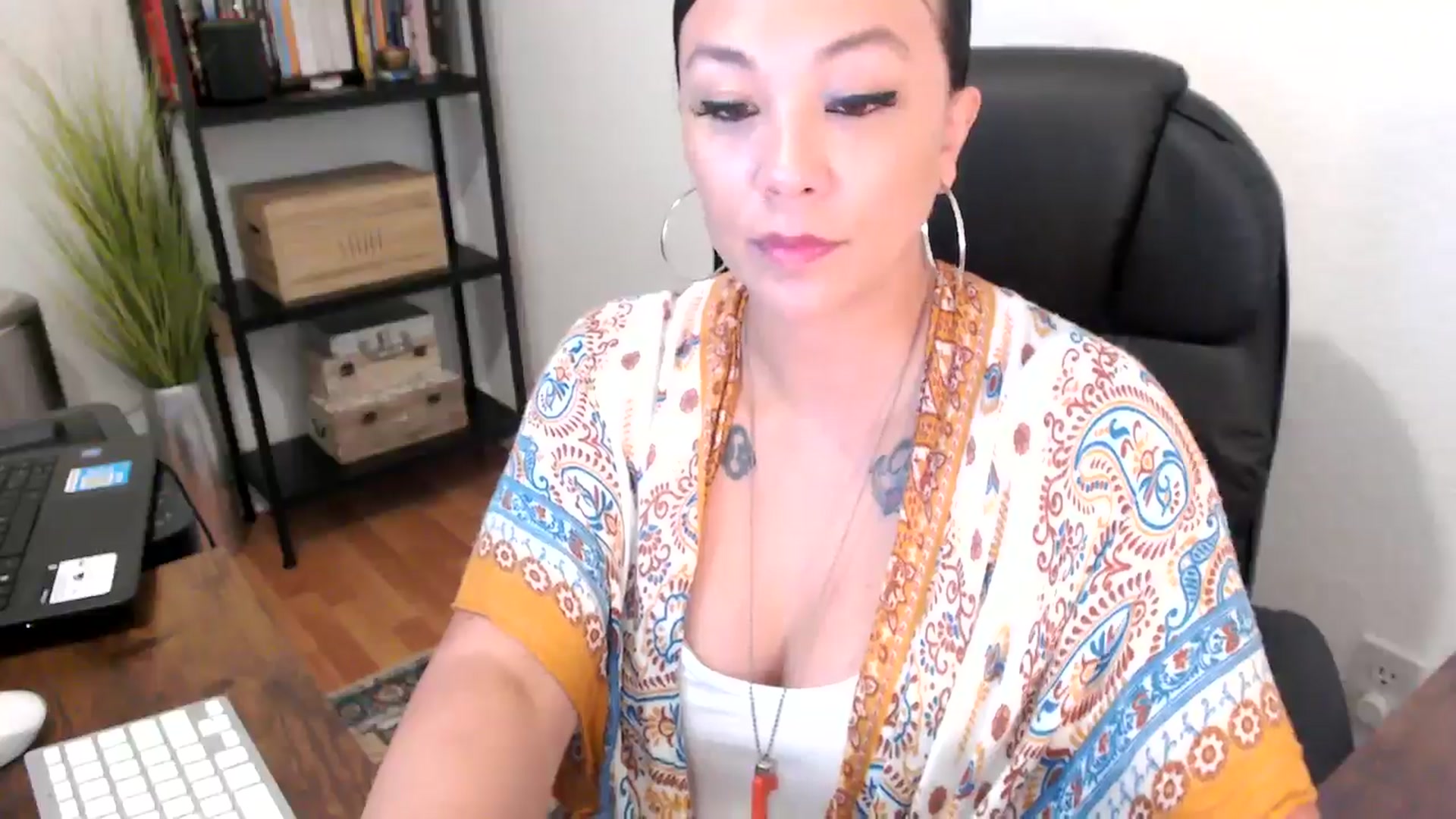 Gallery image thumbnail from MickaylaMoon's myfreecams stream on, 08/13/2024, 21:52 image 2 of 20