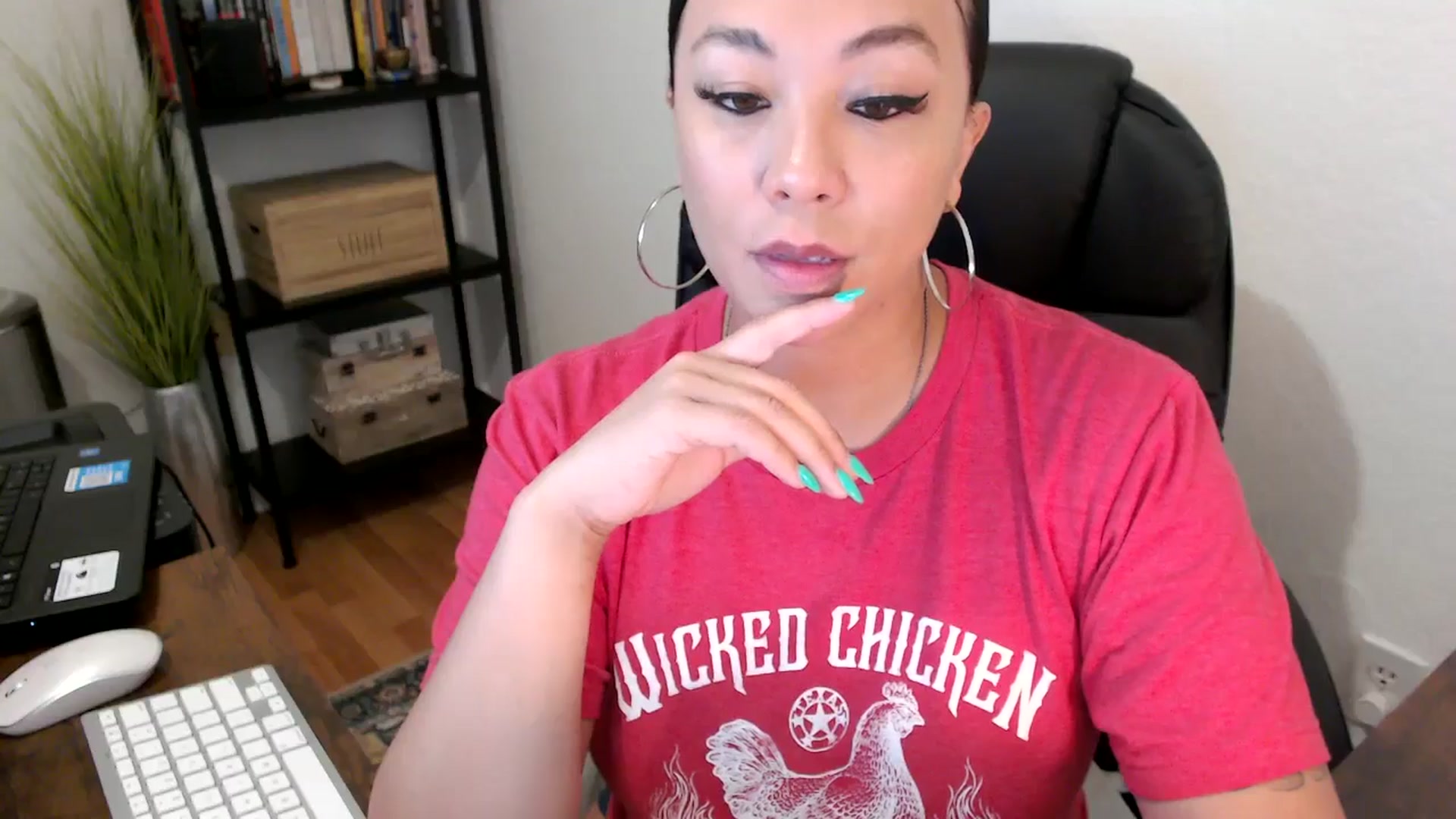 Gallery image thumbnail from MickaylaMoon's myfreecams stream on, 08/14/2024, 15:13 image 16 of 20