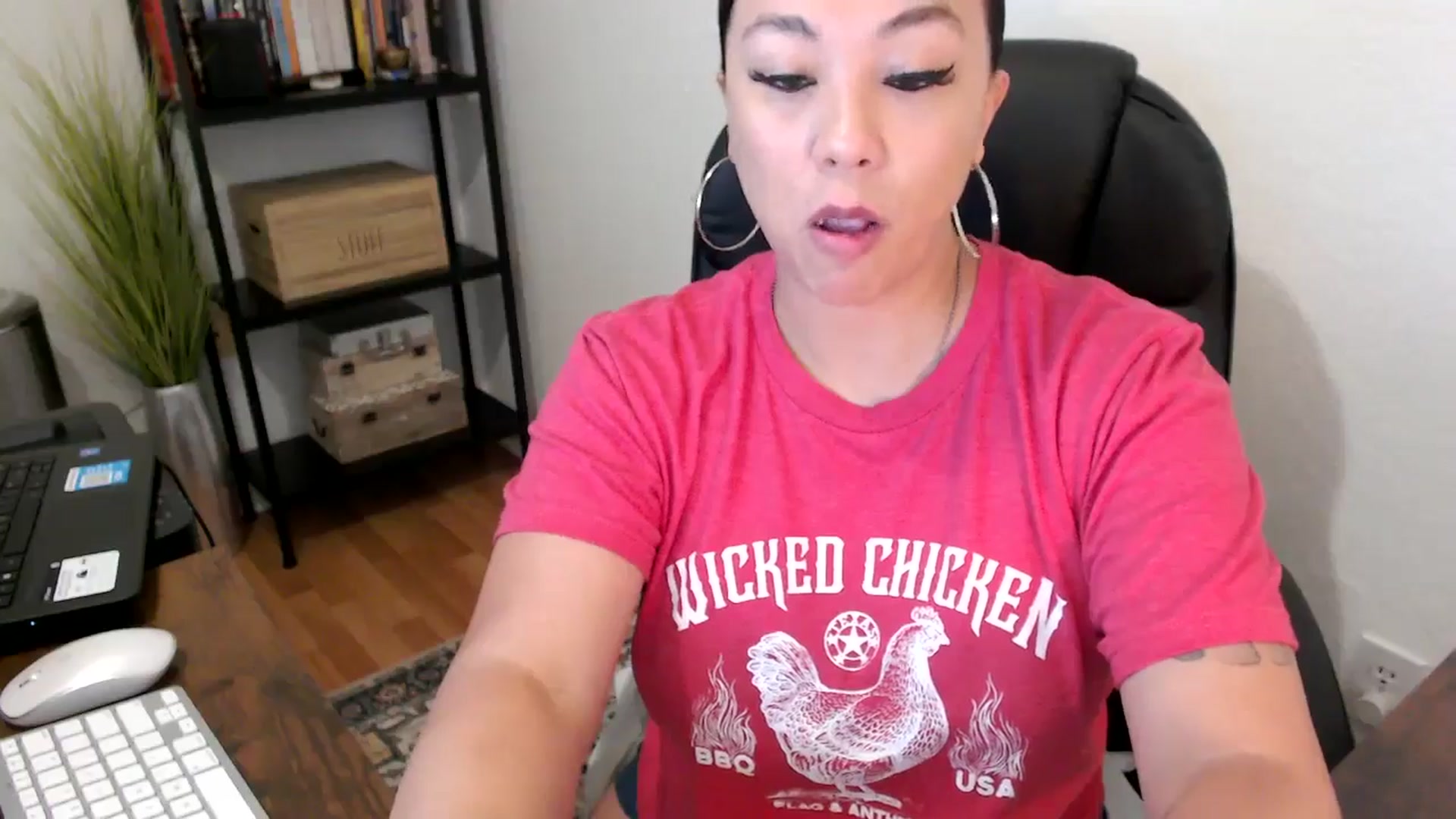 Gallery image thumbnail from MickaylaMoon's myfreecams stream on, 08/14/2024, 15:13 image 8 of 20