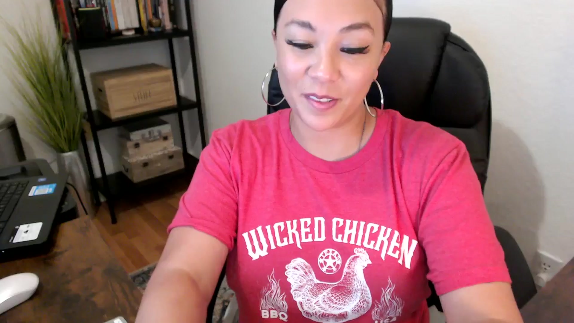 Gallery image thumbnail from MickaylaMoon's myfreecams stream on, 08/14/2024, 18:48 image 19 of 20