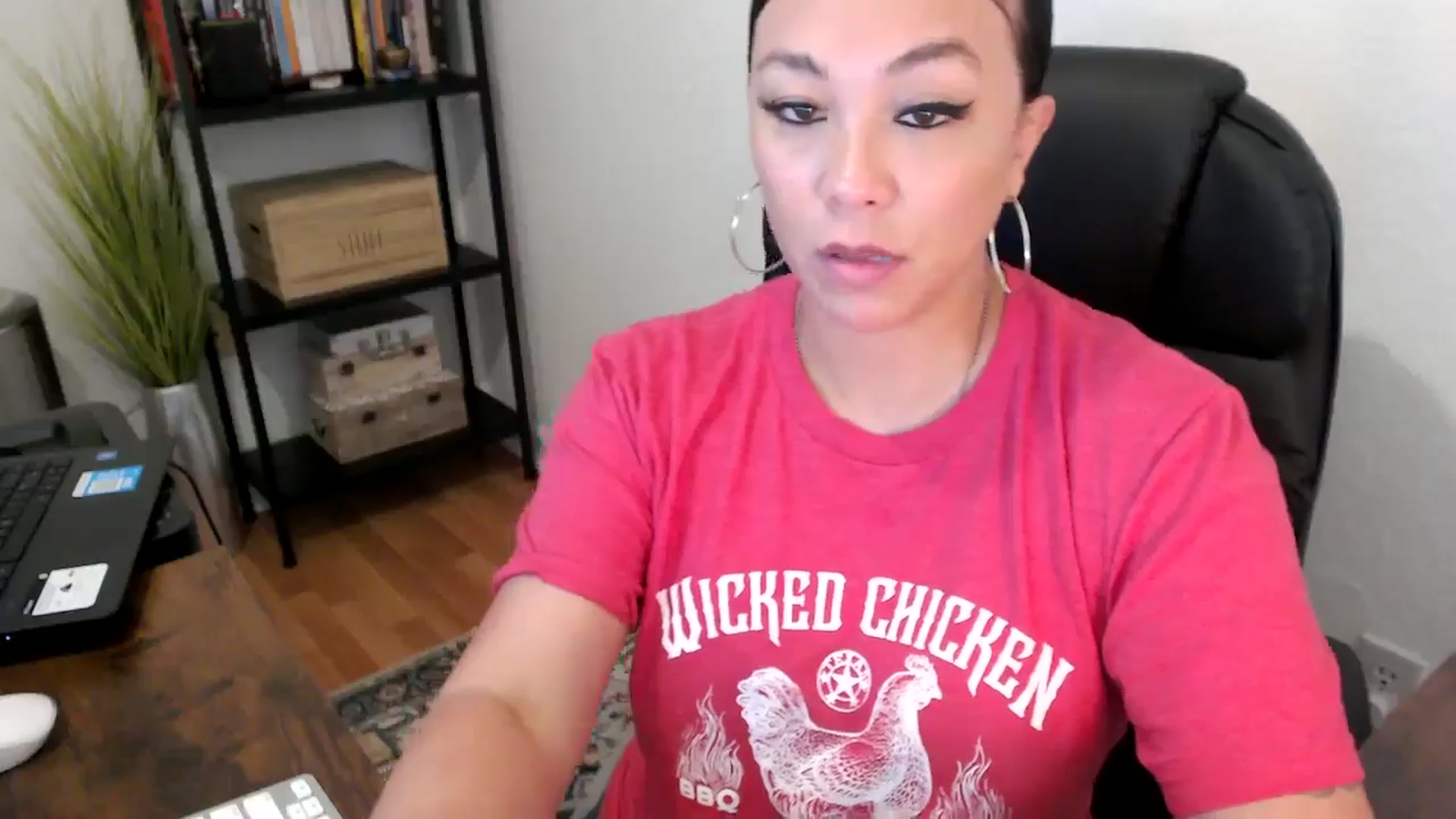 Gallery image thumbnail from MickaylaMoon's myfreecams stream on, 08/14/2024, 18:48 image 8 of 20