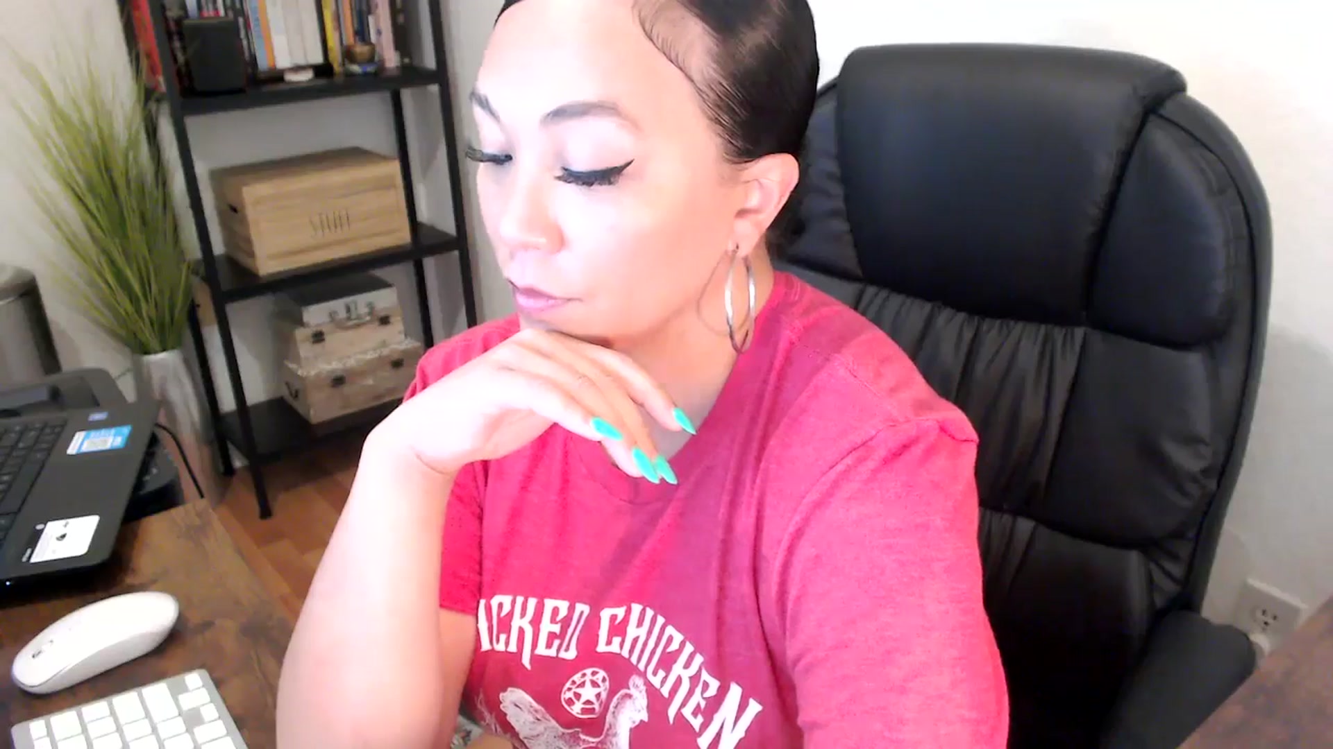 Gallery image thumbnail from MickaylaMoon's myfreecams stream on, 08/14/2024, 19:27 image 7 of 20