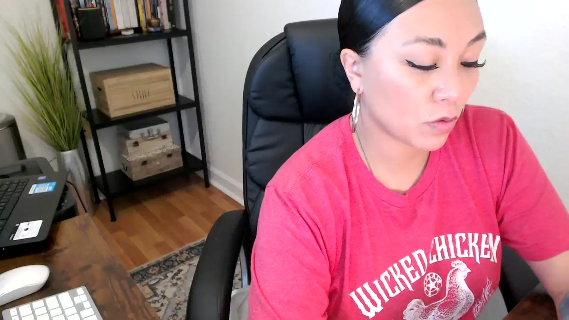 Gallery image thumbnail from MickaylaMoon's myfreecams stream on, 08/14/2024, 20:05 image 19 of 20