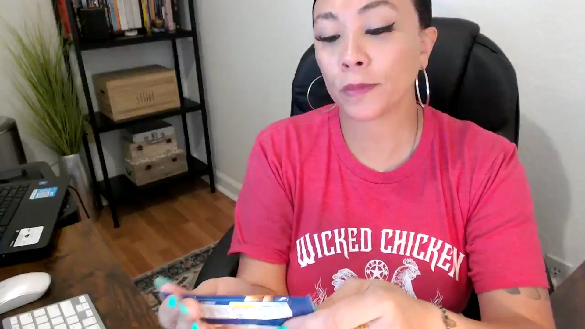 Gallery image thumbnail from MickaylaMoon's myfreecams stream on, 08/14/2024, 20:05 image 11 of 20