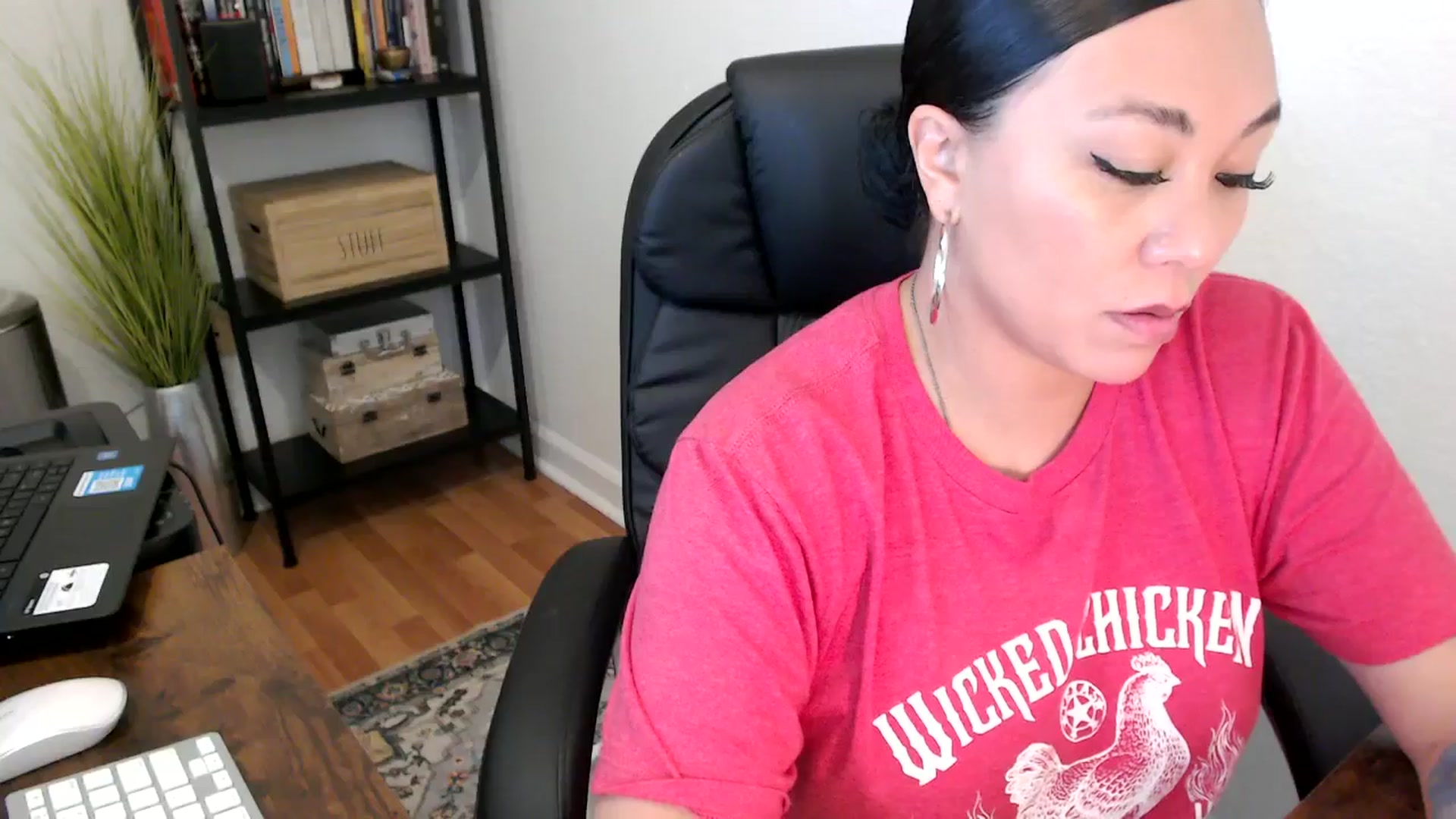 Gallery image thumbnail from MickaylaMoon's myfreecams stream on, 08/14/2024, 20:05 image 18 of 20