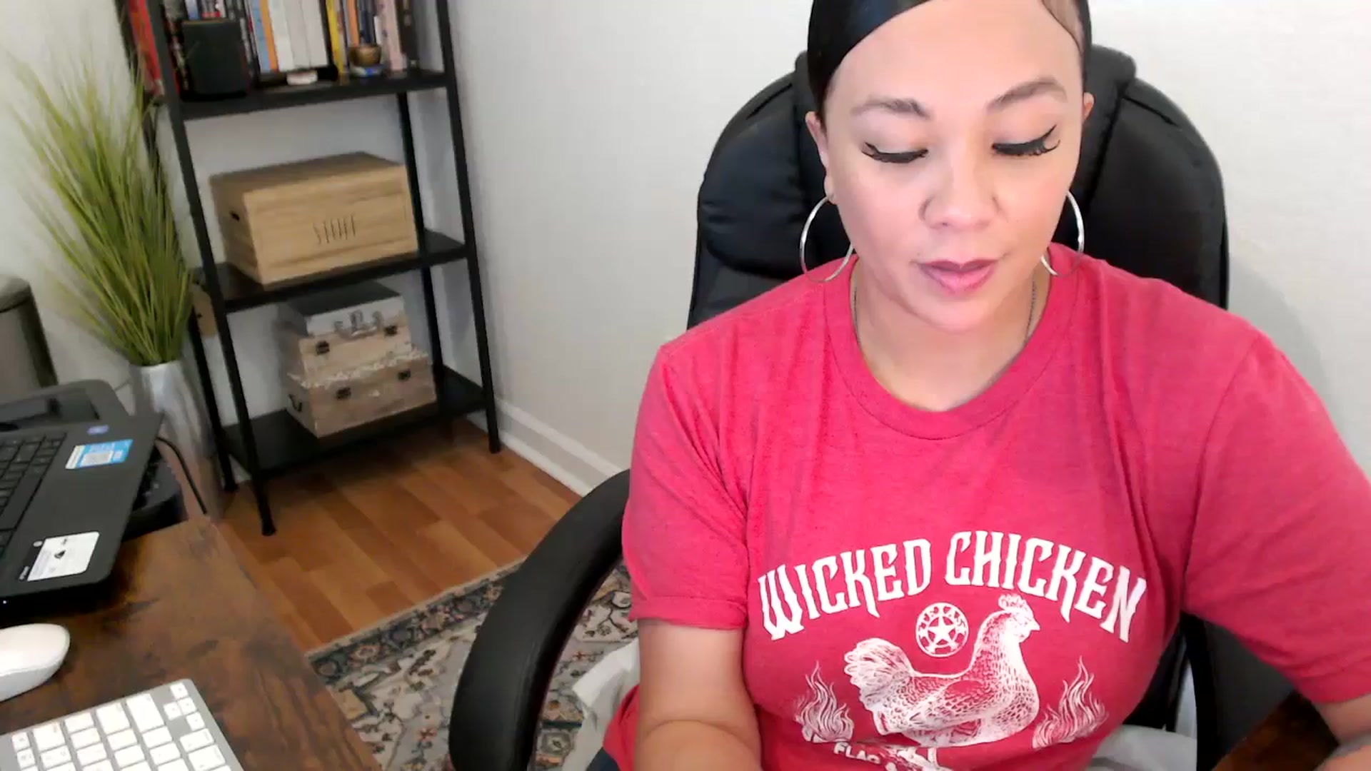Gallery image thumbnail from MickaylaMoon's myfreecams stream on, 08/14/2024, 21:31 image 1 of 20