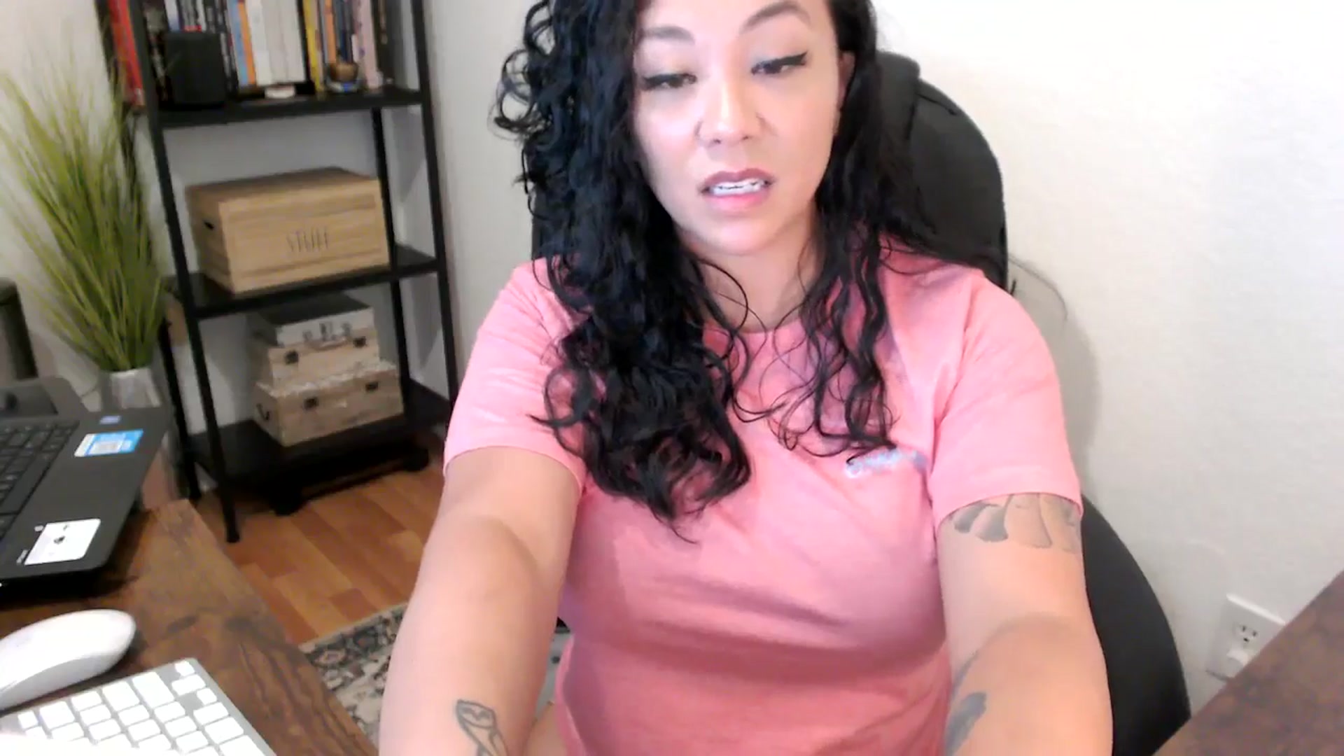 Gallery image thumbnail from MickaylaMoon's myfreecams stream on, 08/15/2024, 15:24 image 14 of 20