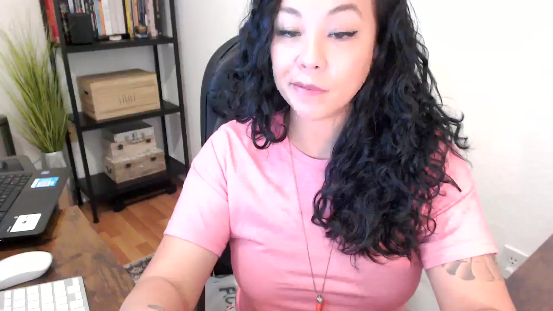 Gallery image thumbnail from MickaylaMoon's myfreecams stream on, 08/15/2024, 16:17 image 4 of 20