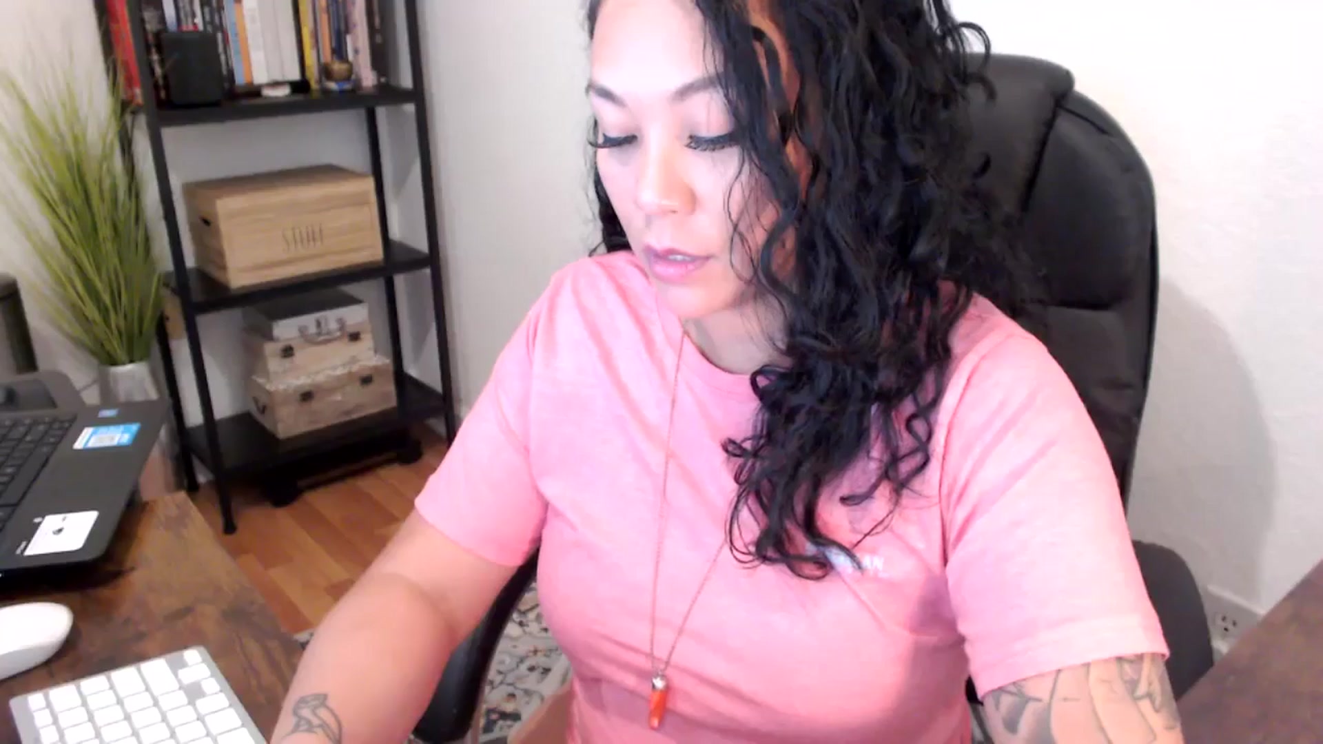 Gallery image thumbnail from MickaylaMoon's myfreecams stream on, 08/15/2024, 16:17 image 14 of 20