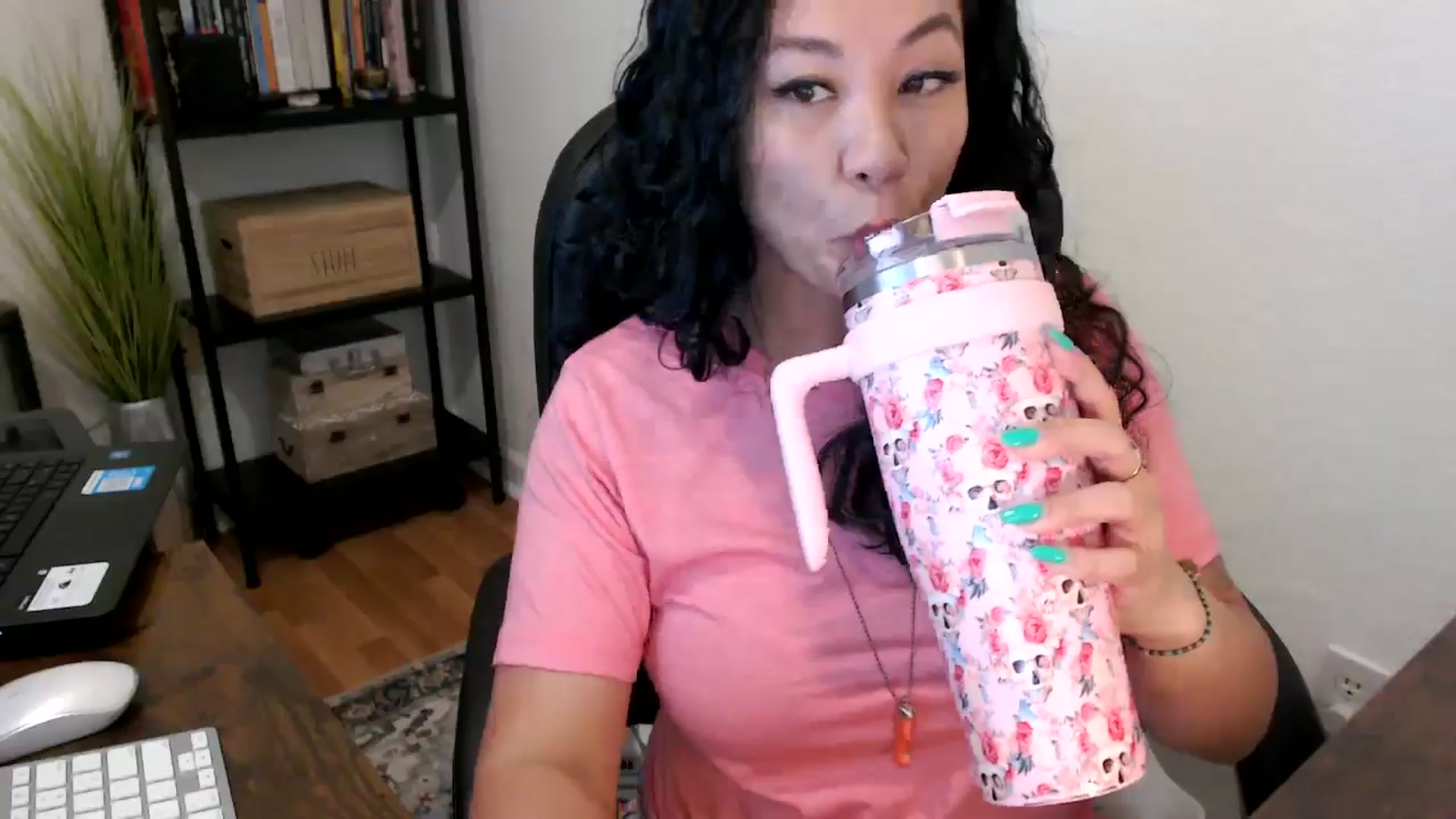 Gallery image thumbnail from MickaylaMoon's myfreecams stream on, 08/15/2024, 16:17 image 3 of 20