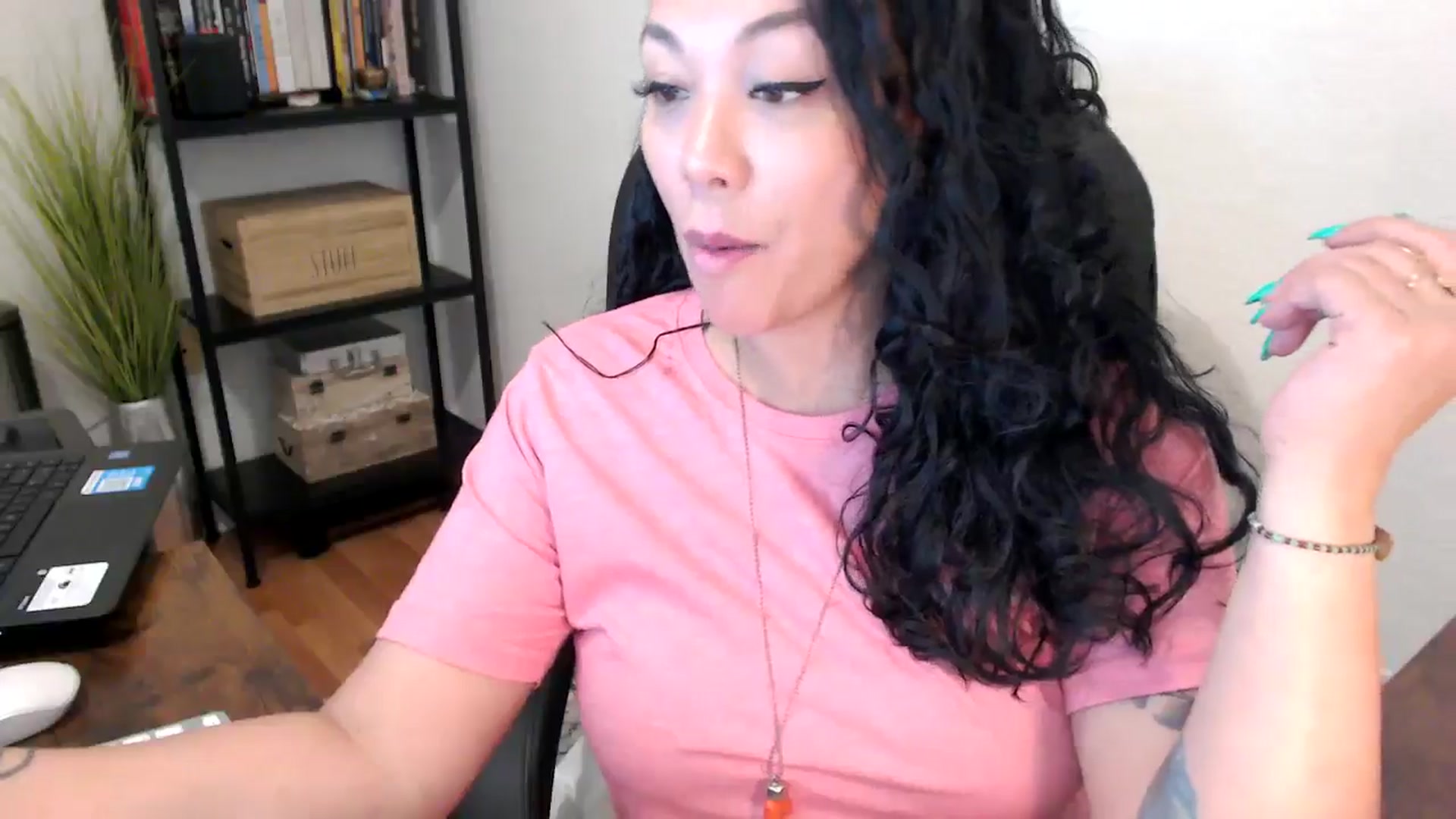 Gallery image thumbnail from MickaylaMoon's myfreecams stream on, 08/15/2024, 16:17 image 16 of 20