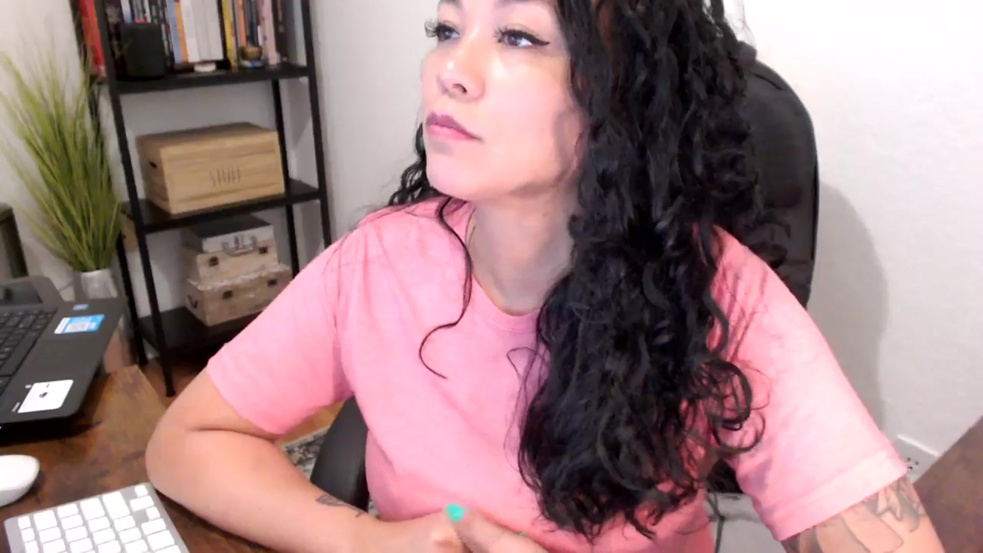 Gallery image thumbnail from MickaylaMoon's myfreecams stream on, 08/15/2024, 17:09 image 6 of 20