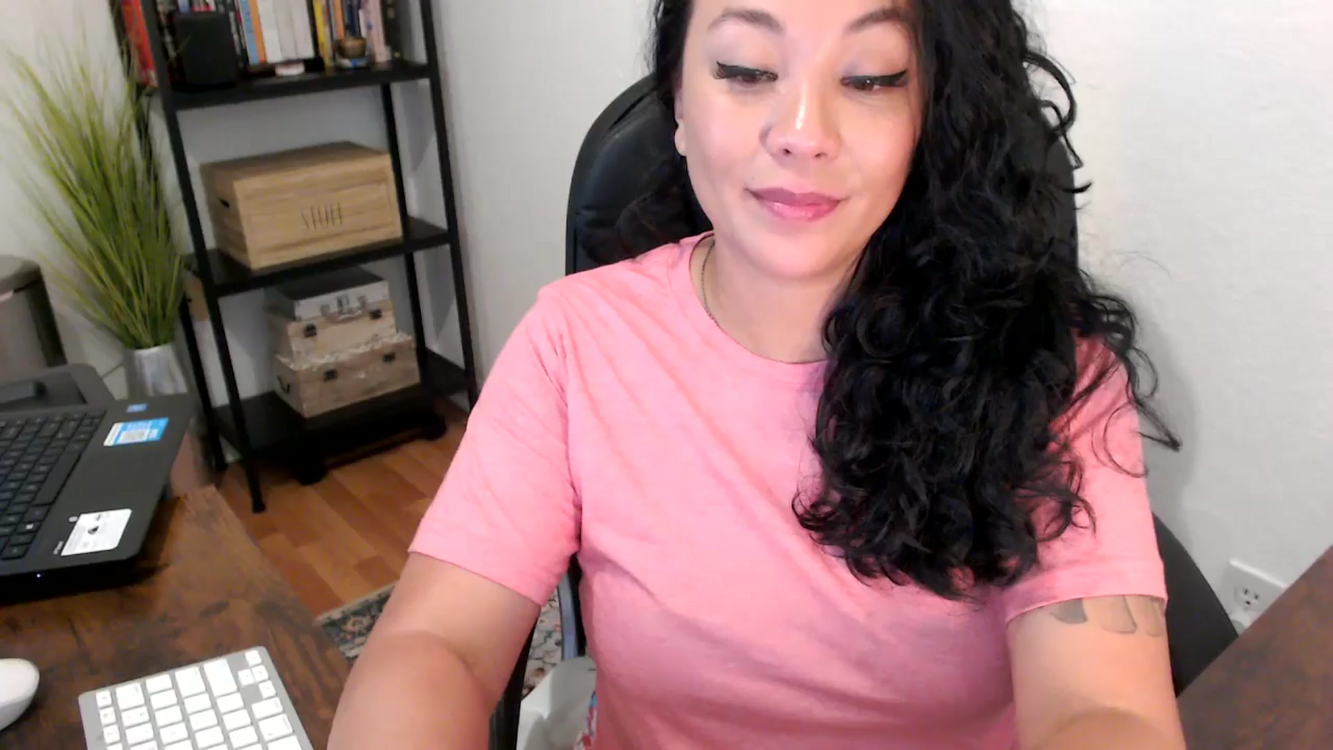 Gallery image thumbnail from MickaylaMoon's myfreecams stream on, 08/15/2024, 19:24 image 4 of 20