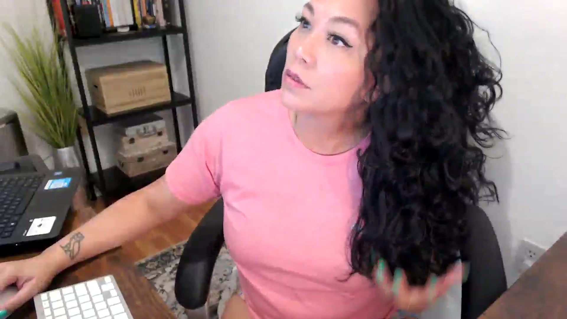 Gallery image thumbnail from MickaylaMoon's myfreecams stream on, 08/15/2024, 19:24 image 2 of 20