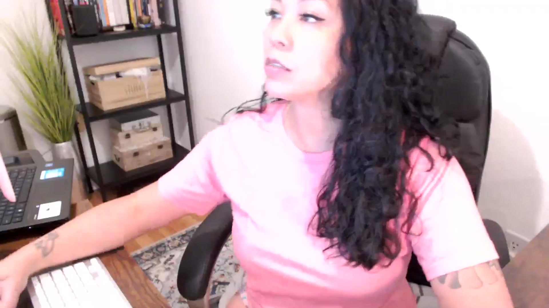 Gallery image thumbnail from MickaylaMoon's myfreecams stream on, 08/15/2024, 20:16 image 7 of 20