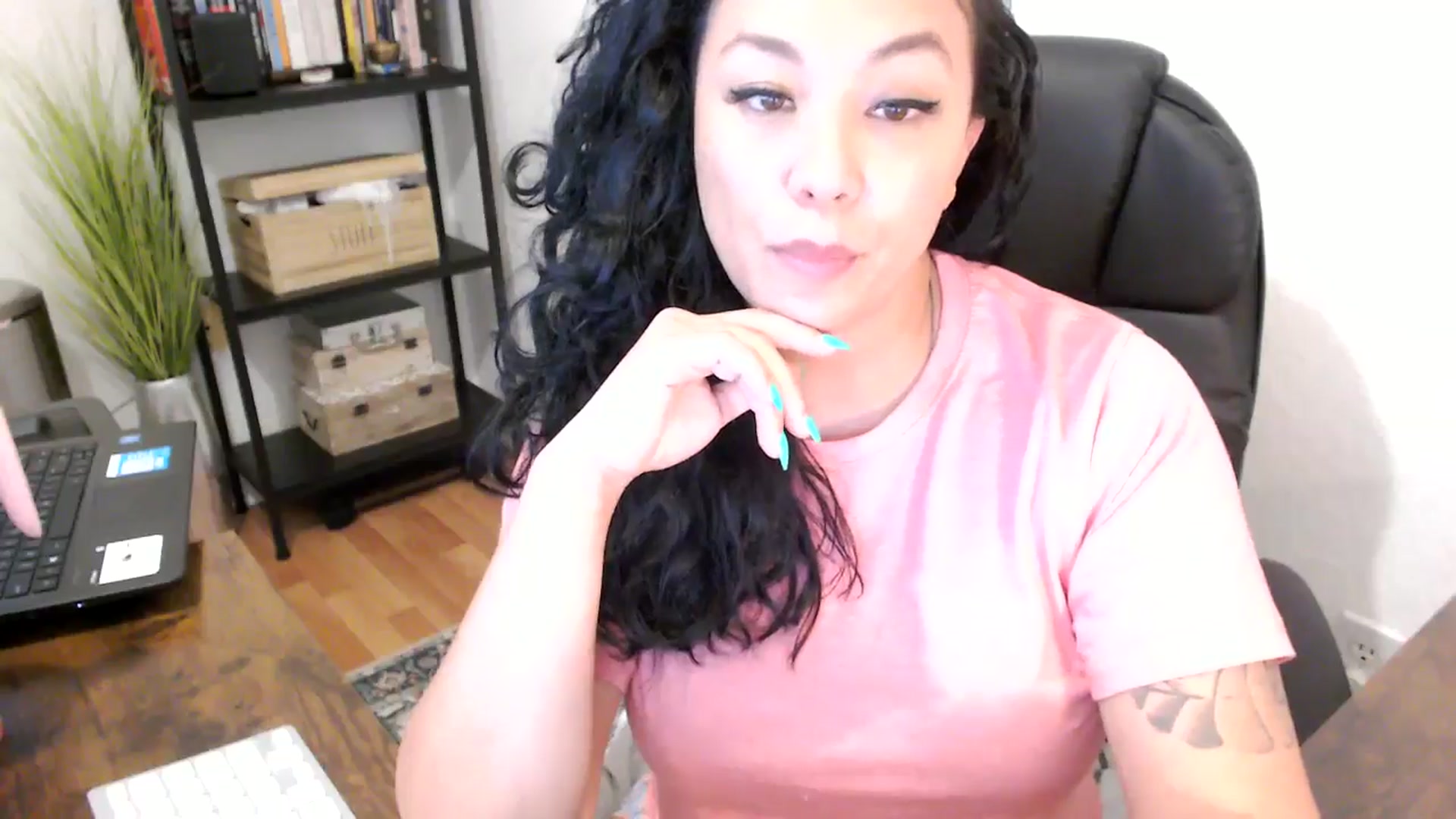 Gallery image thumbnail from MickaylaMoon's myfreecams stream on, 08/15/2024, 20:16 image 10 of 20