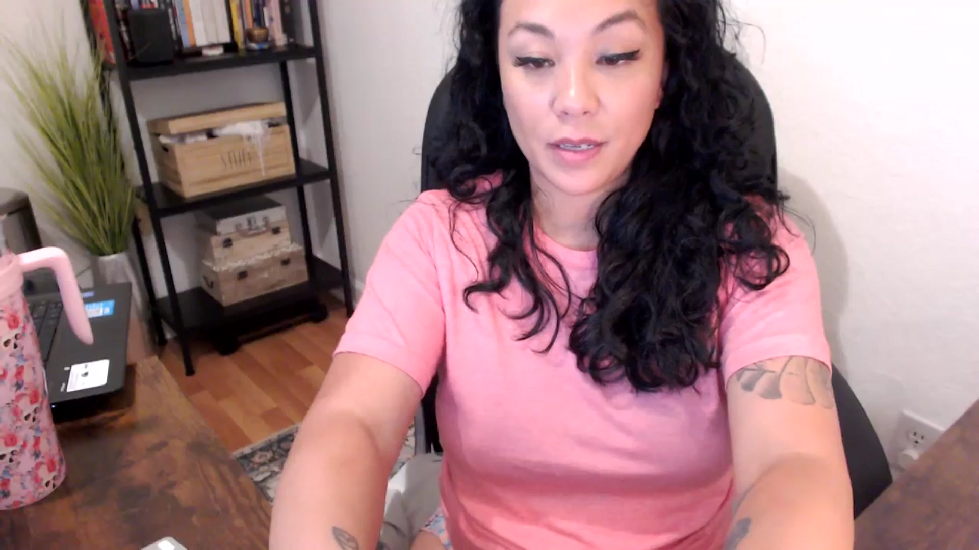 Gallery image thumbnail from MickaylaMoon's myfreecams stream on, 08/15/2024, 20:28 image 12 of 20