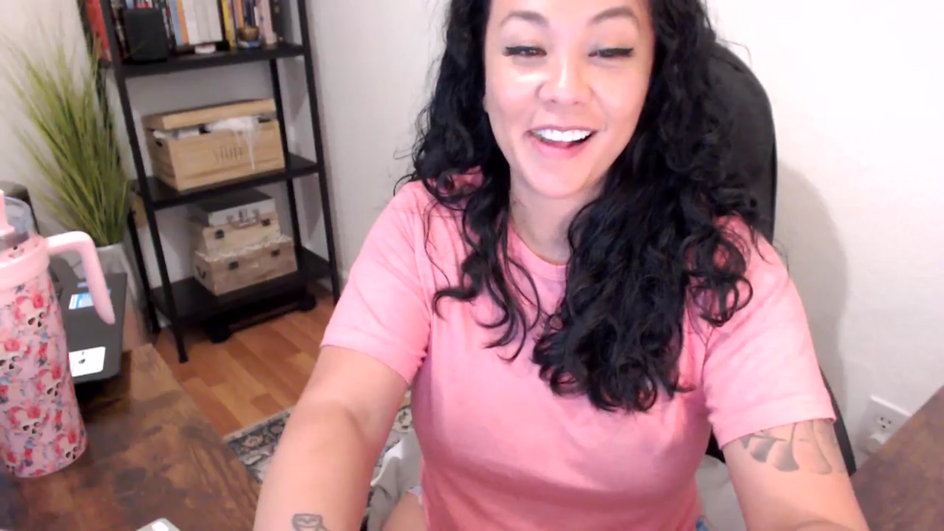 Gallery image thumbnail from MickaylaMoon's myfreecams stream on, 08/15/2024, 20:28 image 14 of 20