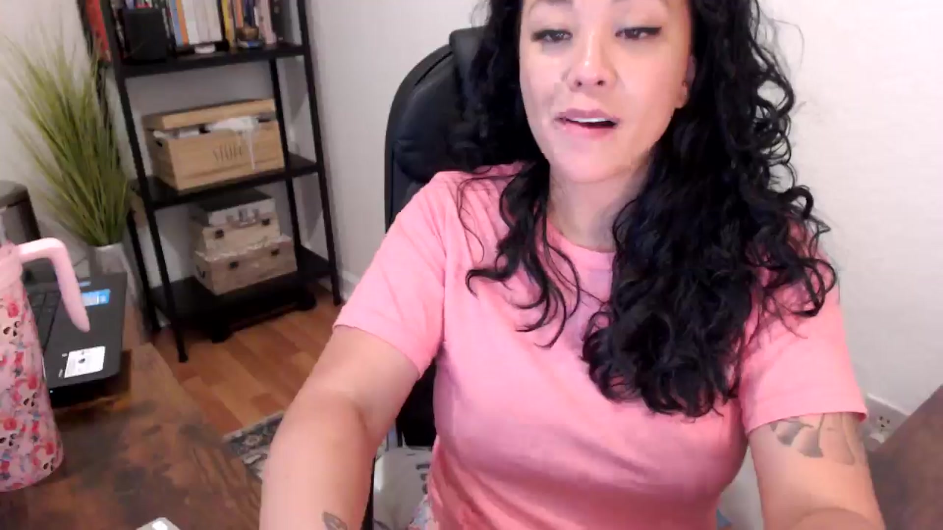 Gallery image thumbnail from MickaylaMoon's myfreecams stream on, 08/15/2024, 20:28 image 7 of 20