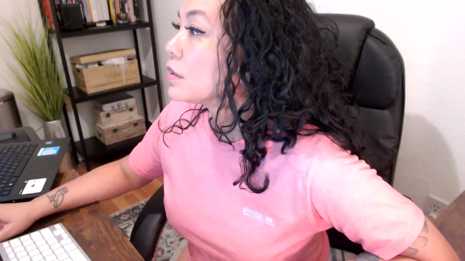 Gallery image thumbnail from MickaylaMoon's myfreecams stream on, 08/15/2024, 21:39 image 7 of 20