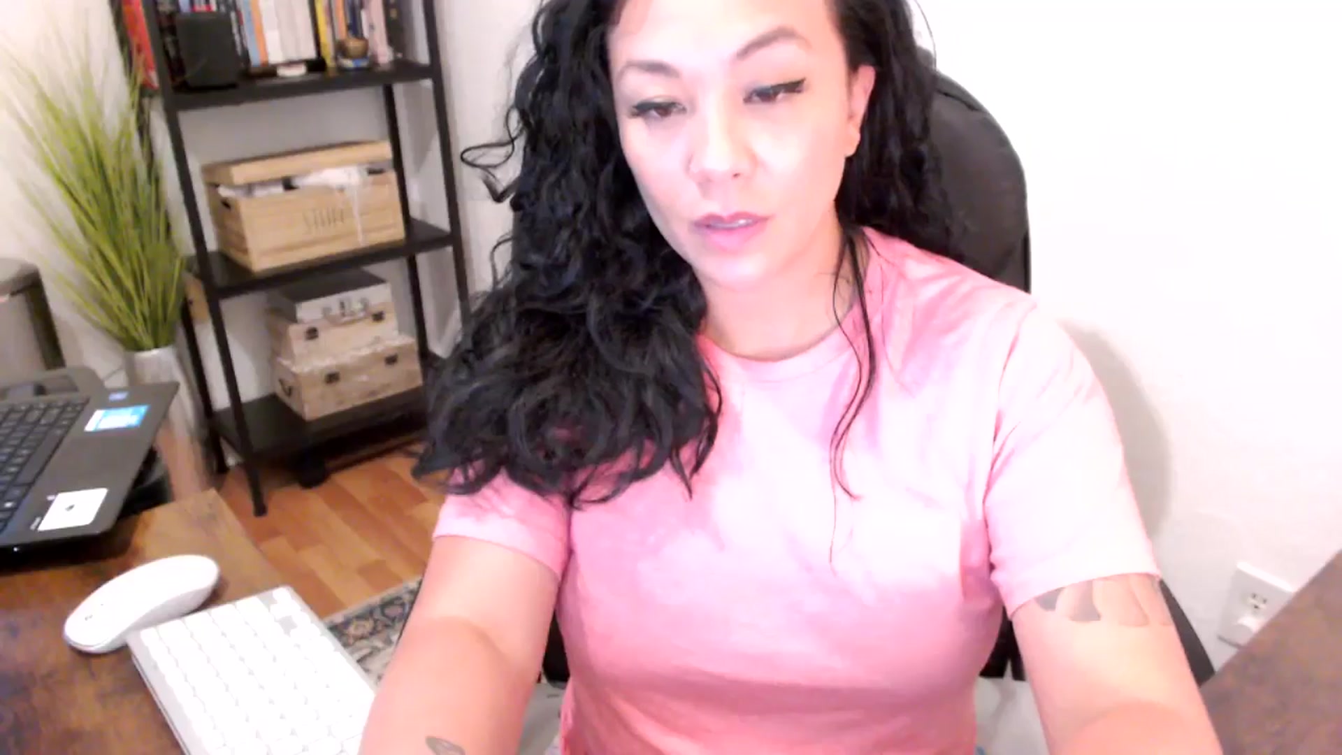 Gallery image thumbnail from MickaylaMoon's myfreecams stream on, 08/15/2024, 21:39 image 13 of 20