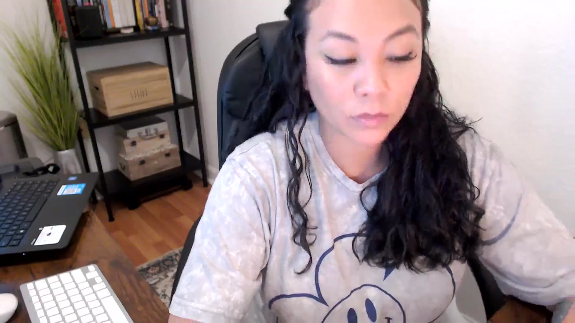 Gallery image thumbnail from MickaylaMoon's myfreecams stream on, 08/16/2024, 16:16 image 13 of 20