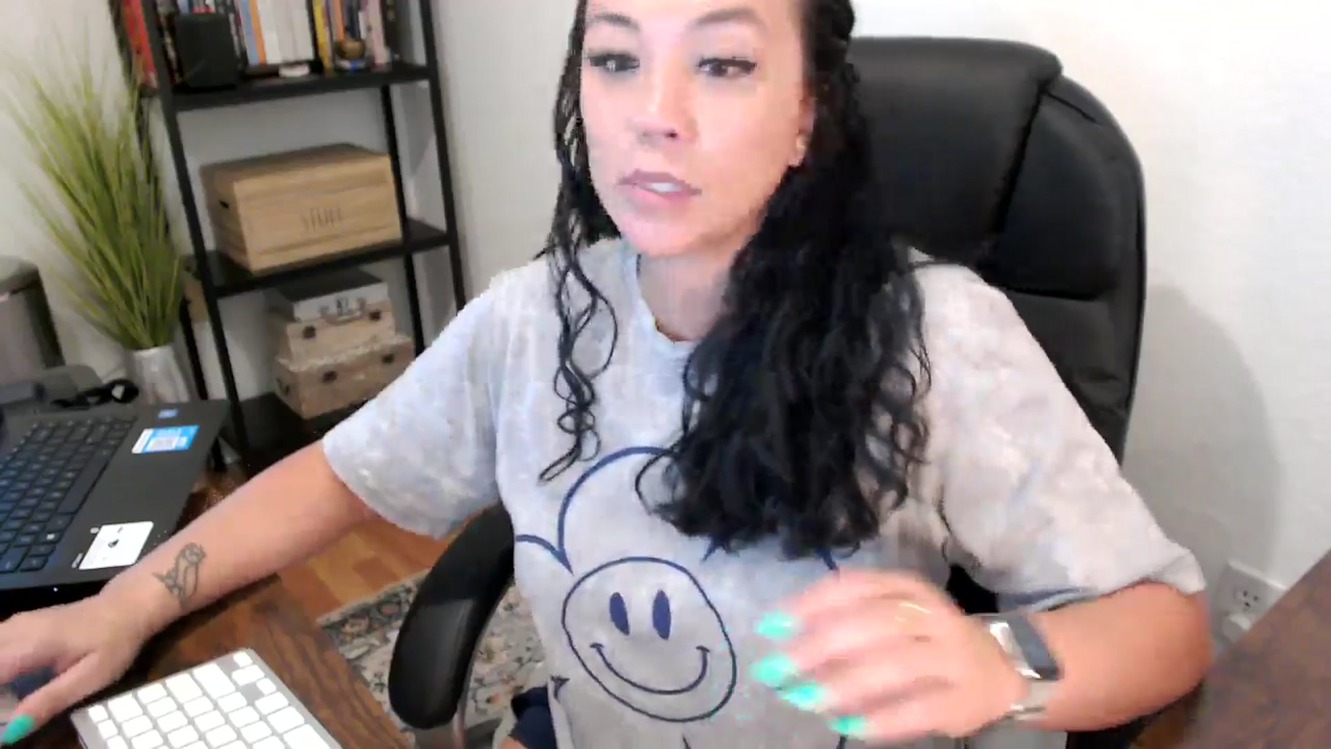 Gallery image thumbnail from MickaylaMoon's myfreecams stream on, 08/16/2024, 16:16 image 18 of 20